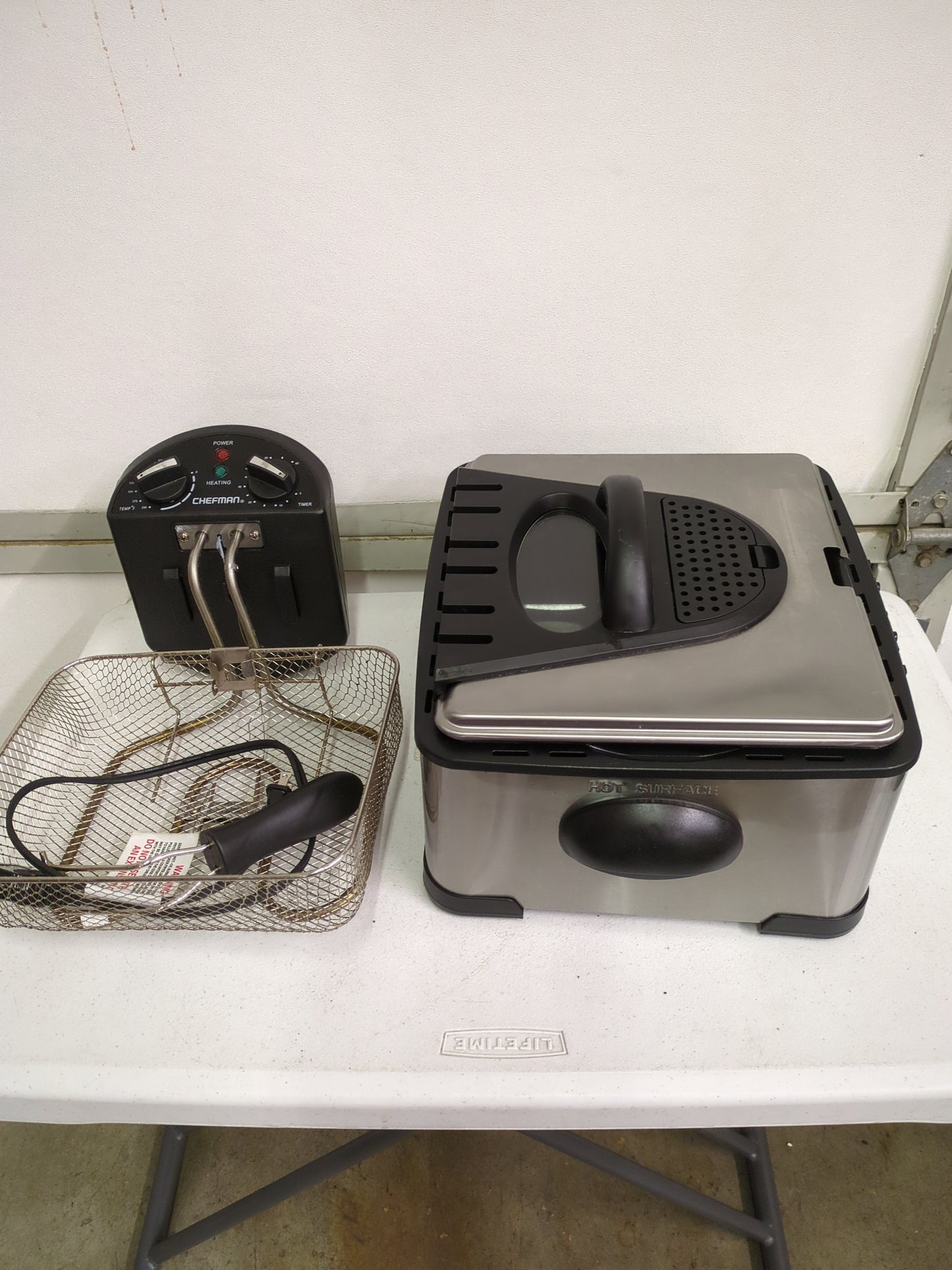 CHEFMAN DEEP FRYER - Retail $49