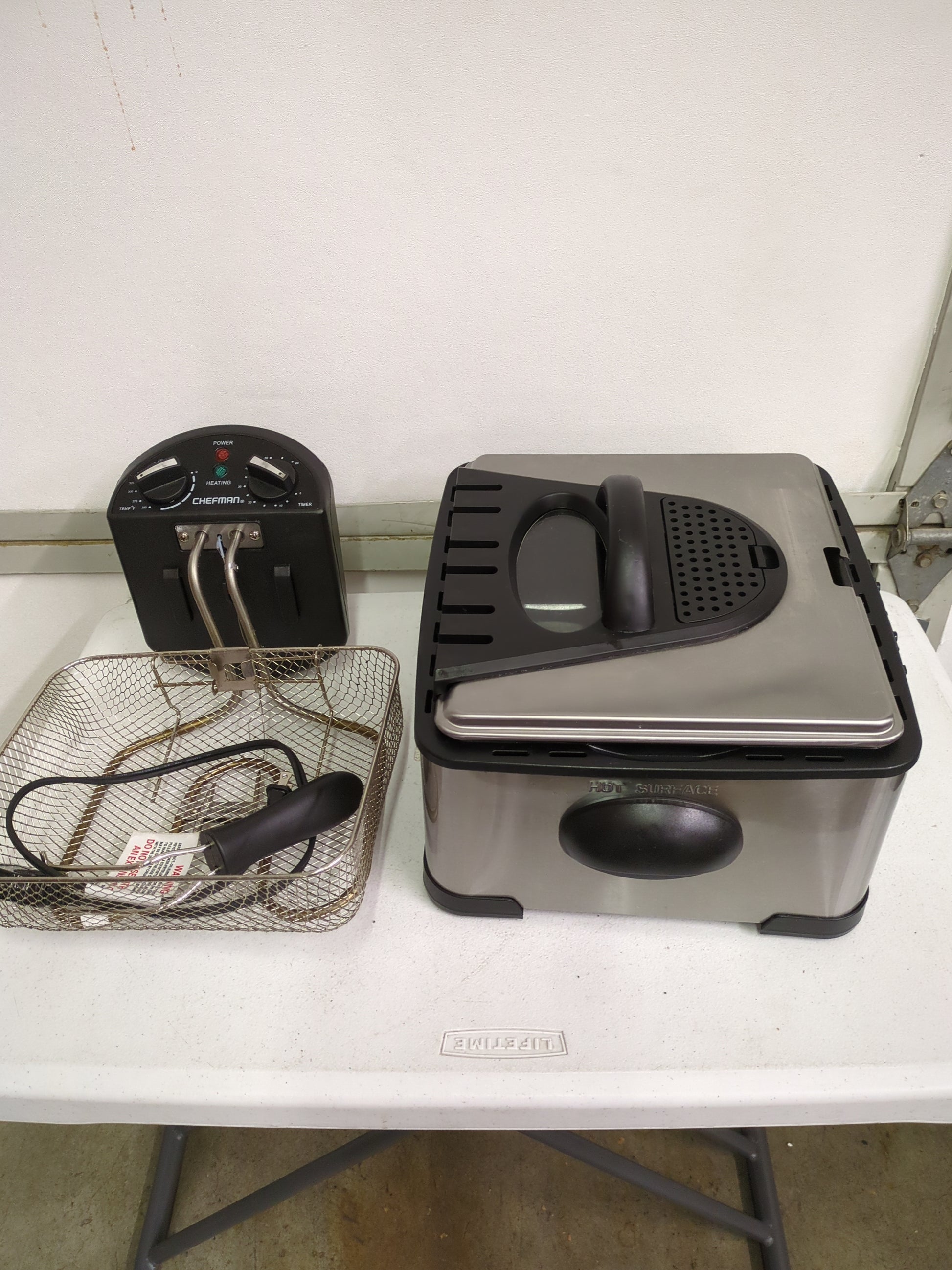CHEFMAN DEEP FRYER - Retail $49