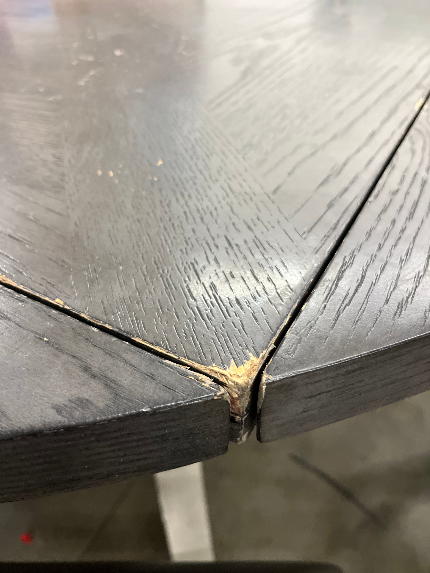 ASHLYN 7PC CH DINING - Retail $899