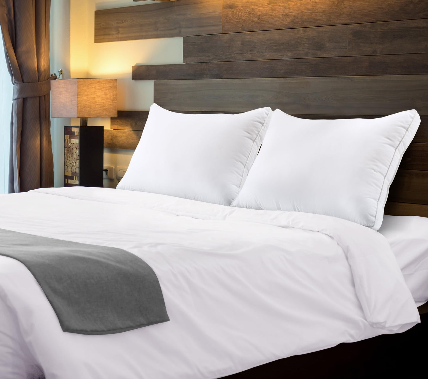 Utopia Bedding Bed Pillows for Sleeping Standard Size (White), Set of 2, Soft & Fluffy Pillow with Down Alternative Filling, Cooling, Hotel Quality, Gusseted Pillow for Back, Stomach or Side Sleepers