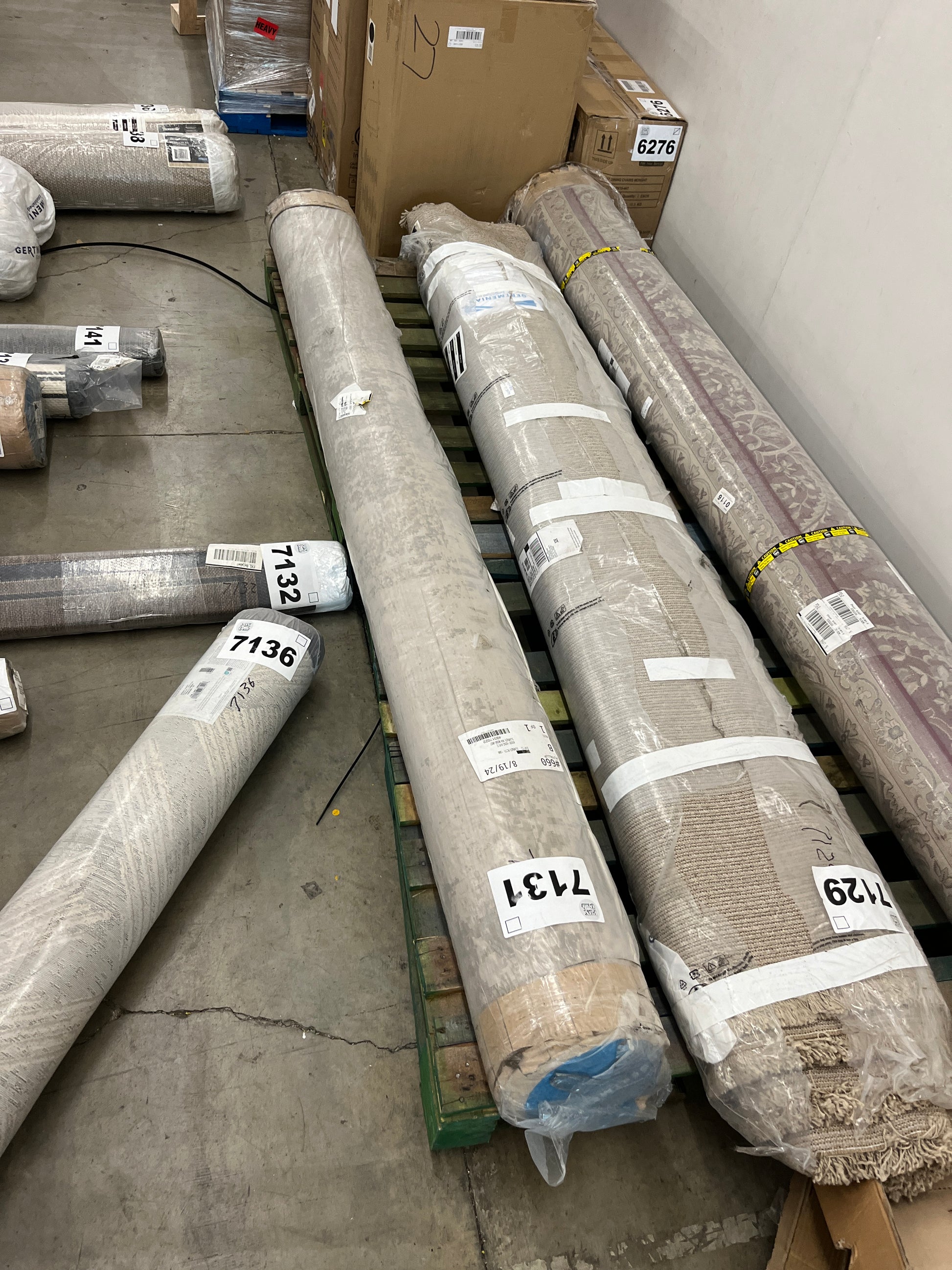 TIMELESS OTELLO GRAY 8X10 - Retail $309