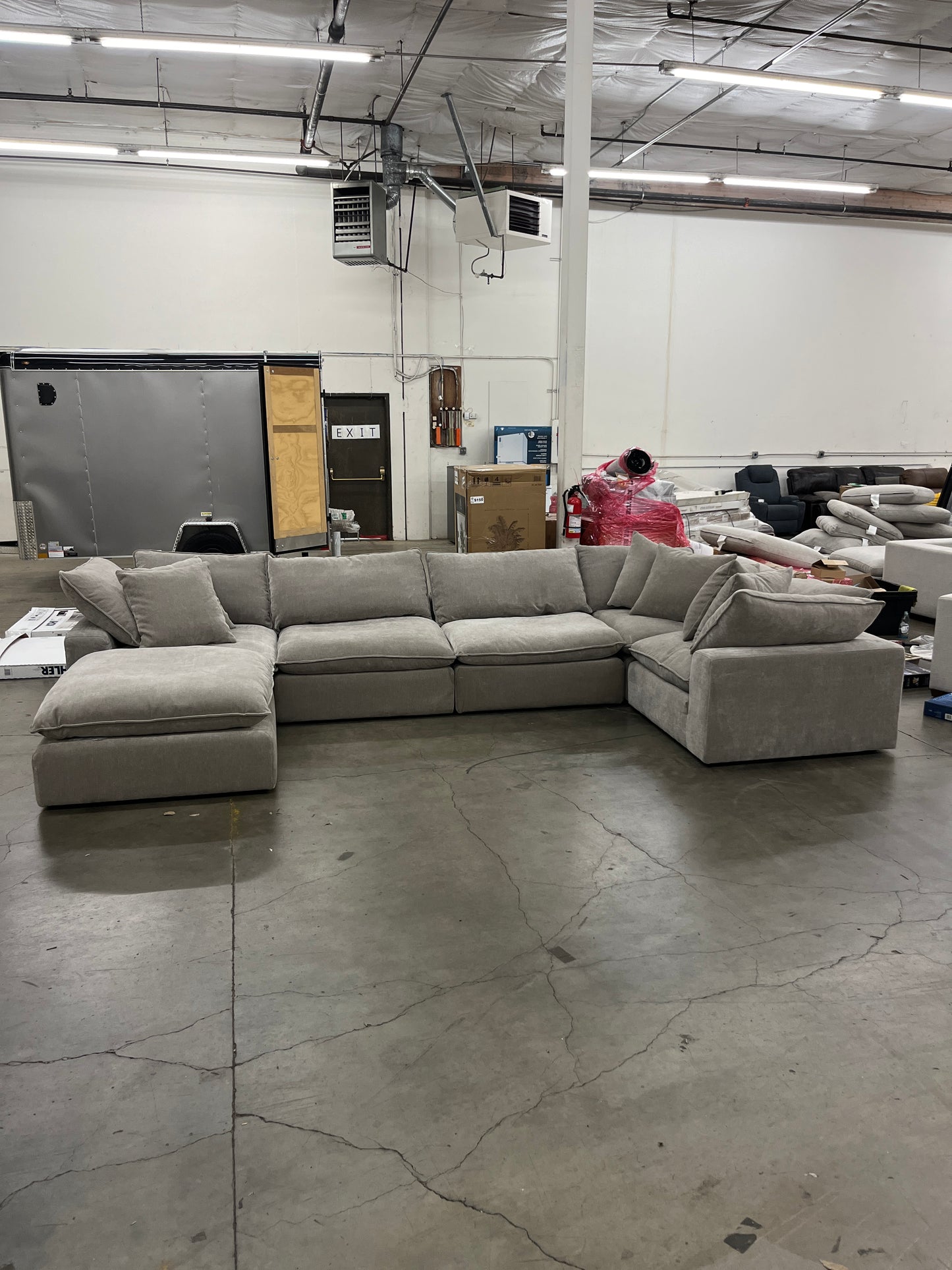 LOWELL 8PC MOD SECT - Retail $2399