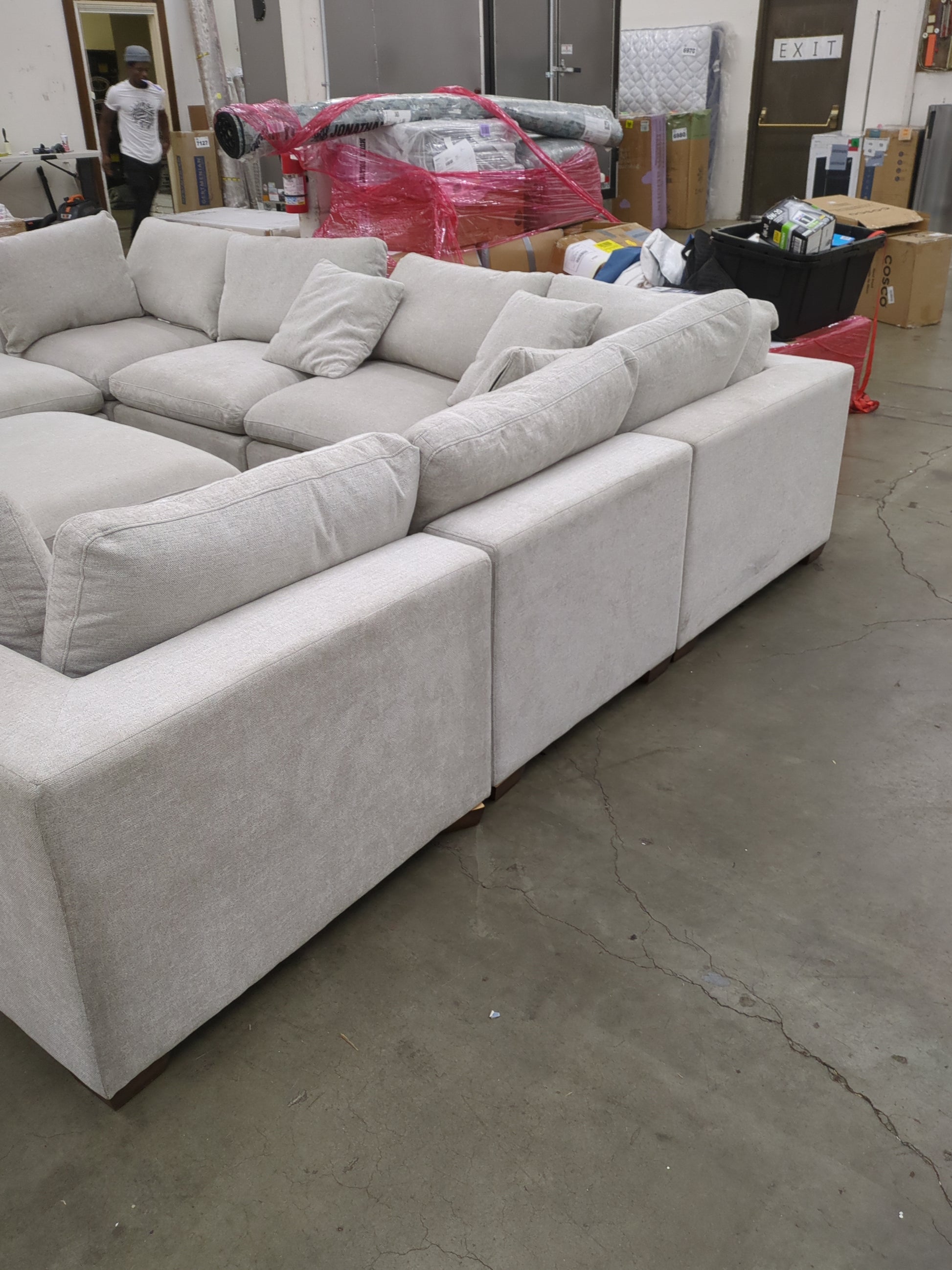 LOWELL 8PC MOD SECT - Retail $2399