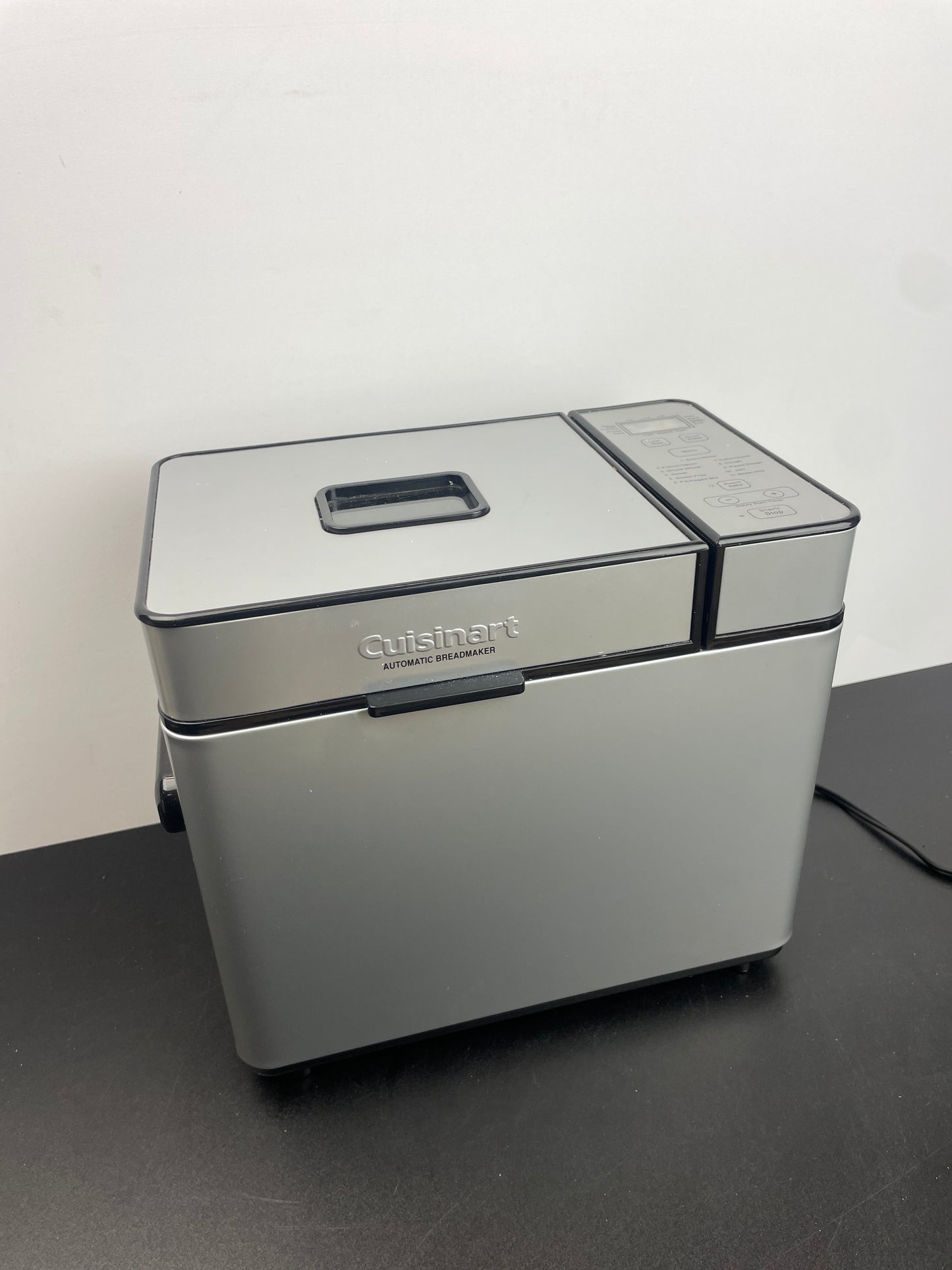 Cuisinart BMKR-200PC Fully Automatic Compact Bread Maker, 2-Pound - Retail $69