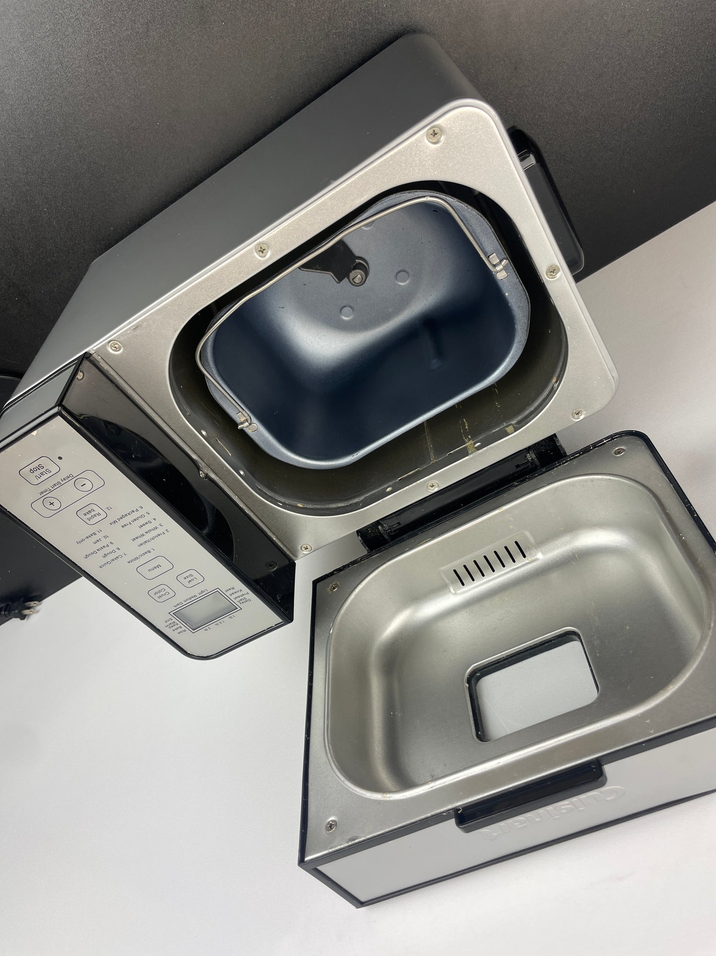 Cuisinart BMKR-200PC Fully Automatic Compact Bread Maker, 2-Pound - Retail $69