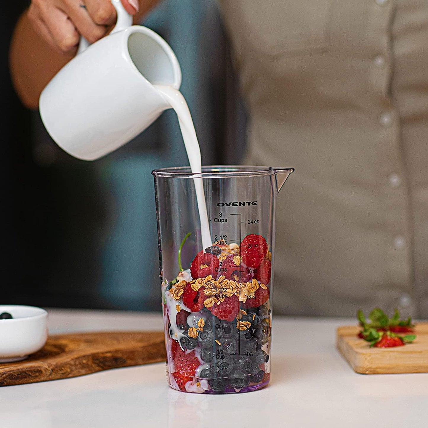 OVENTE Immersion Hand Blender, 300W Electric Handheld Portable Stick Mixer Set with 2 Mixing Speed, Stainless Steel Blades, Egg Whisk Attachment, Mixing Beaker and BPA-Free Food Chopper, Black HS565B