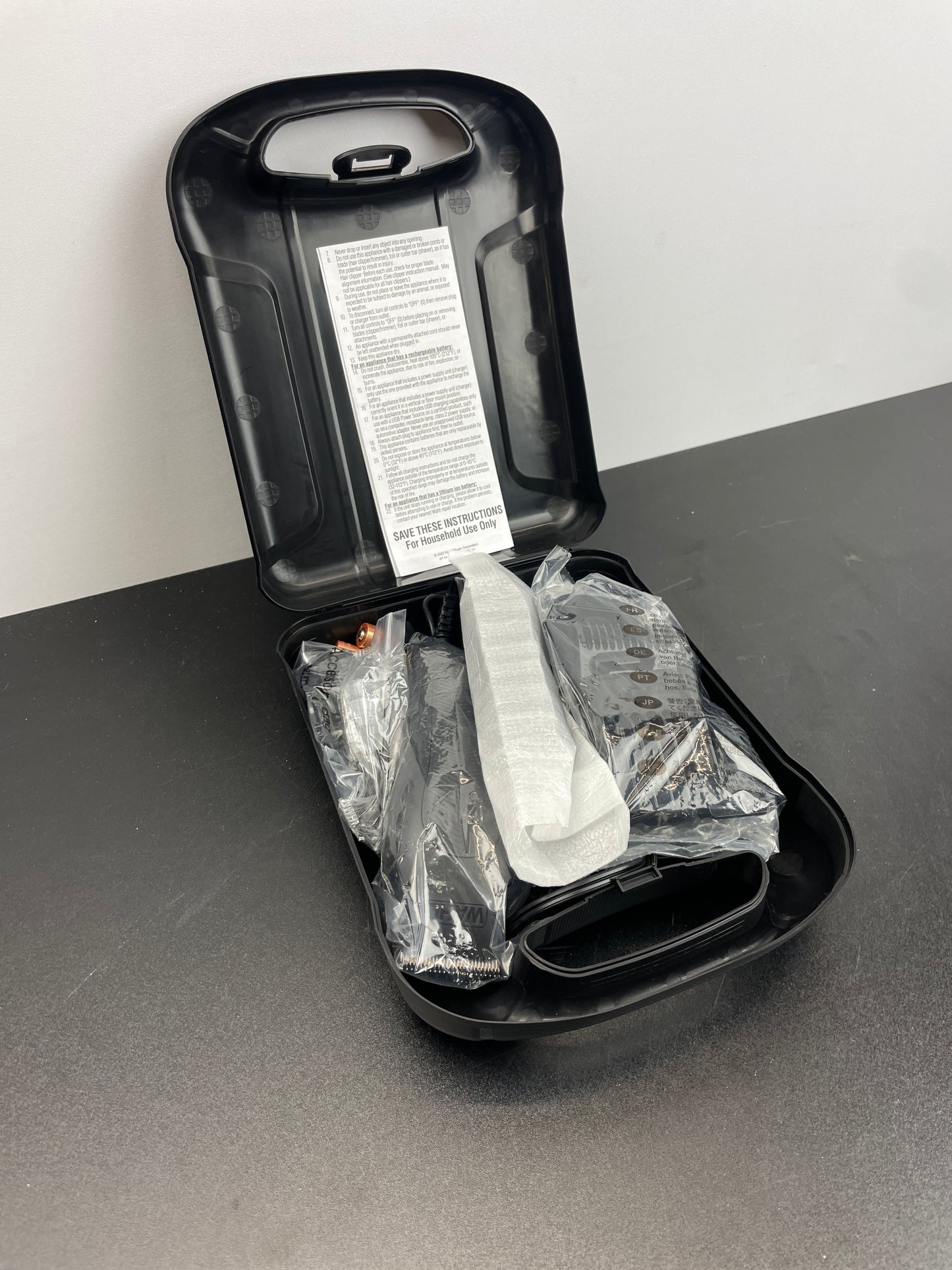 WAHL DELUXE-ALL-IN-ONE - Retail $39