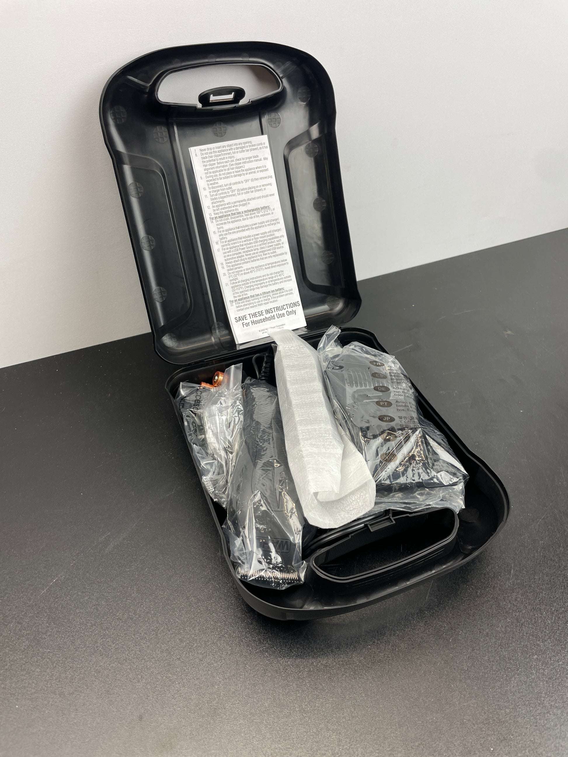 WAHL DELUXE-ALL-IN-ONE - Retail $39