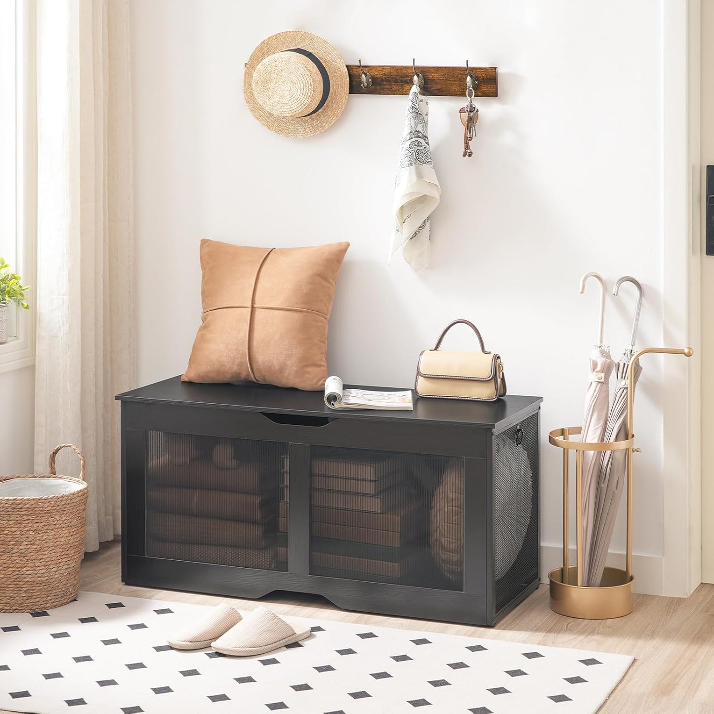 NEW - HOOBRO Storage Chest, 39.4" Storage Bench, Modern Shoe Bench, Toy Chest with U-Shaped Cut-Out Pull, Toy Box Organizer with Storage, Safety Hinge, for Living Room, Bedroom, Entryway, Black BB45CW01 - Retail $90