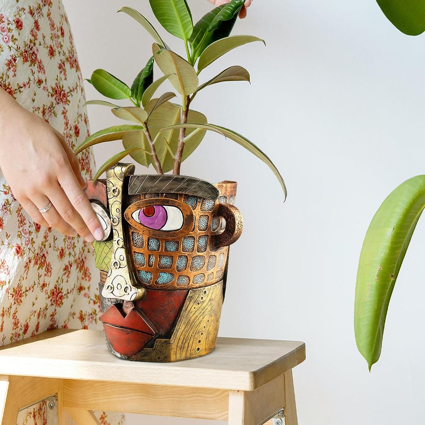 Abstract Face Planters Pots Head,Unique Head Planter for Indoor Plants,Funny Face Flower Pot,Colorful Plant Pots for Outdoor Garden Decor and Home Art Decoration(Classic)