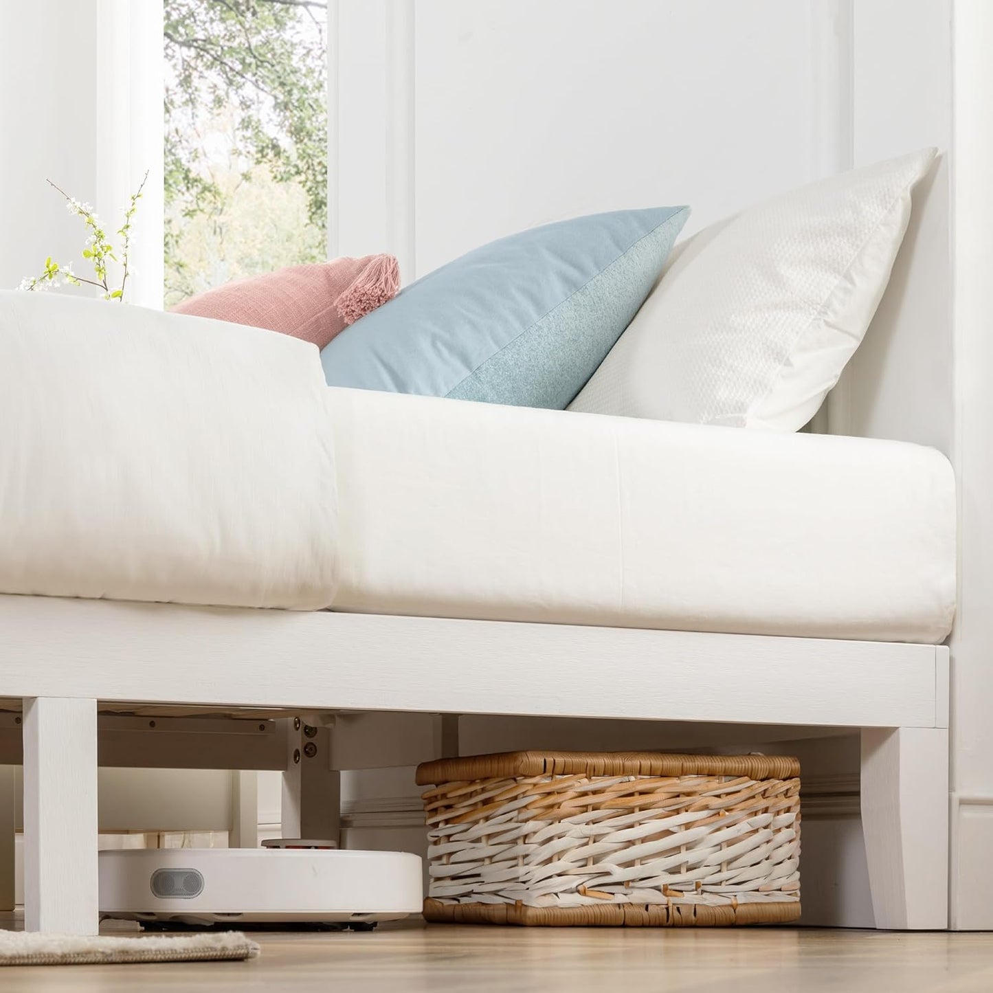 Mellow Naturalista Classic 12 Inch Solid Wood Platform Bed with Wooden Slats, Full, White