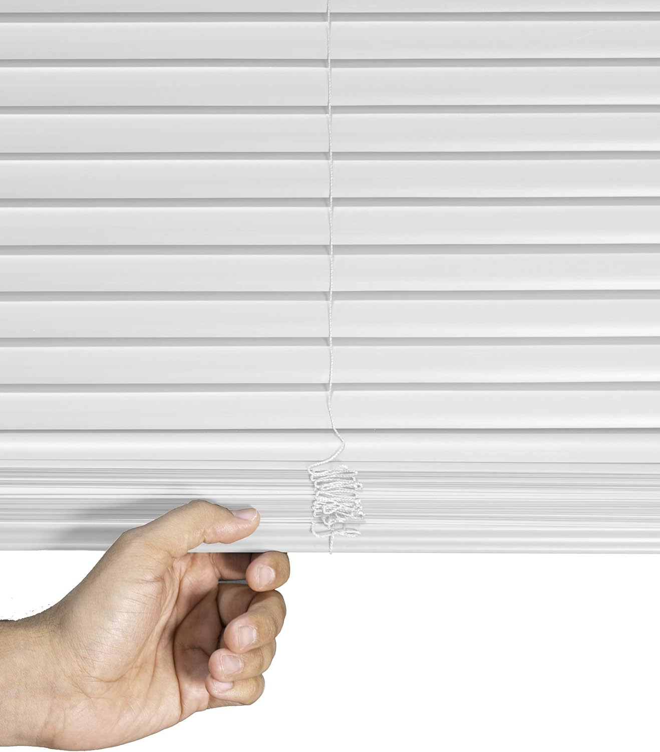 NEW - CHICOLOGY 71"W X 36"H Blinds for Windows , Mini Blinds , Window Blinds , Door Blinds , Blinds & Shades , Camper Blinds , Mini Blinds for Windows , Horizontal Window Blinds , Gloss White - Retail $51