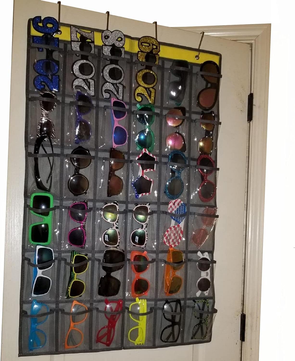 Classroom Cell Phones Organizer Calculators Holder Over Door Hanging Jewelry Organizer Closet Underwear Sock Storage with 36 Clear Pockets