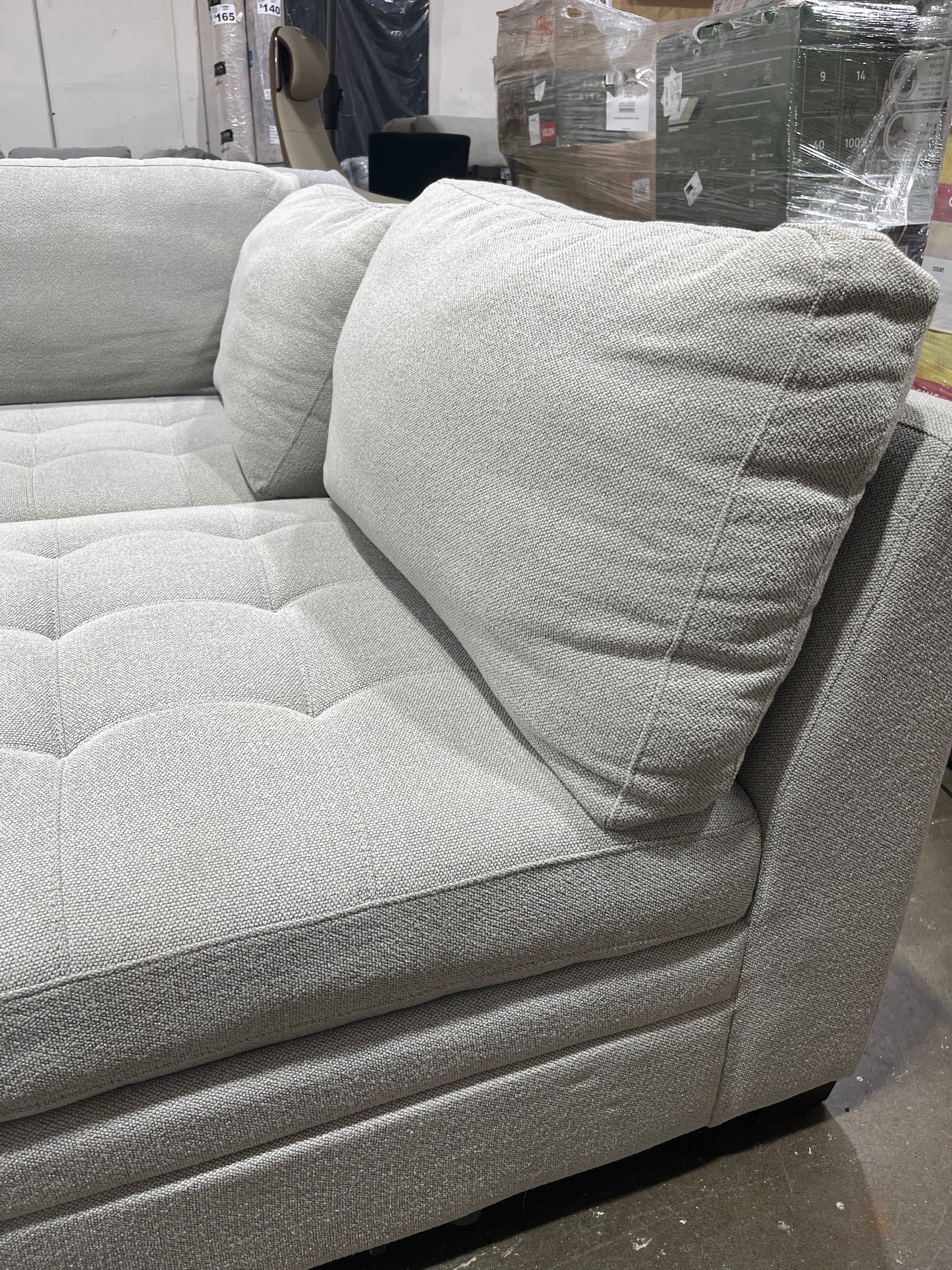 Thomasville Tisdale Modular Sectional 6-piece Boucle with Storage Ottoman