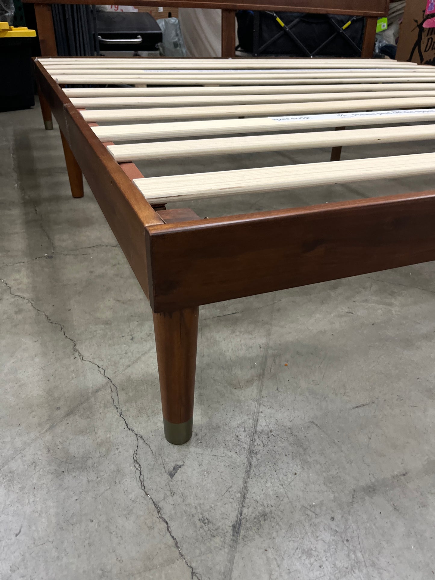 ZINUS Raymond Wood Platform Bed Frame with Adjustable Wood Headboard, Solid Wood Foundation, Wood Slat Support, No Box Spring Needed, Easy Assembly, King, Brown - Retail $276