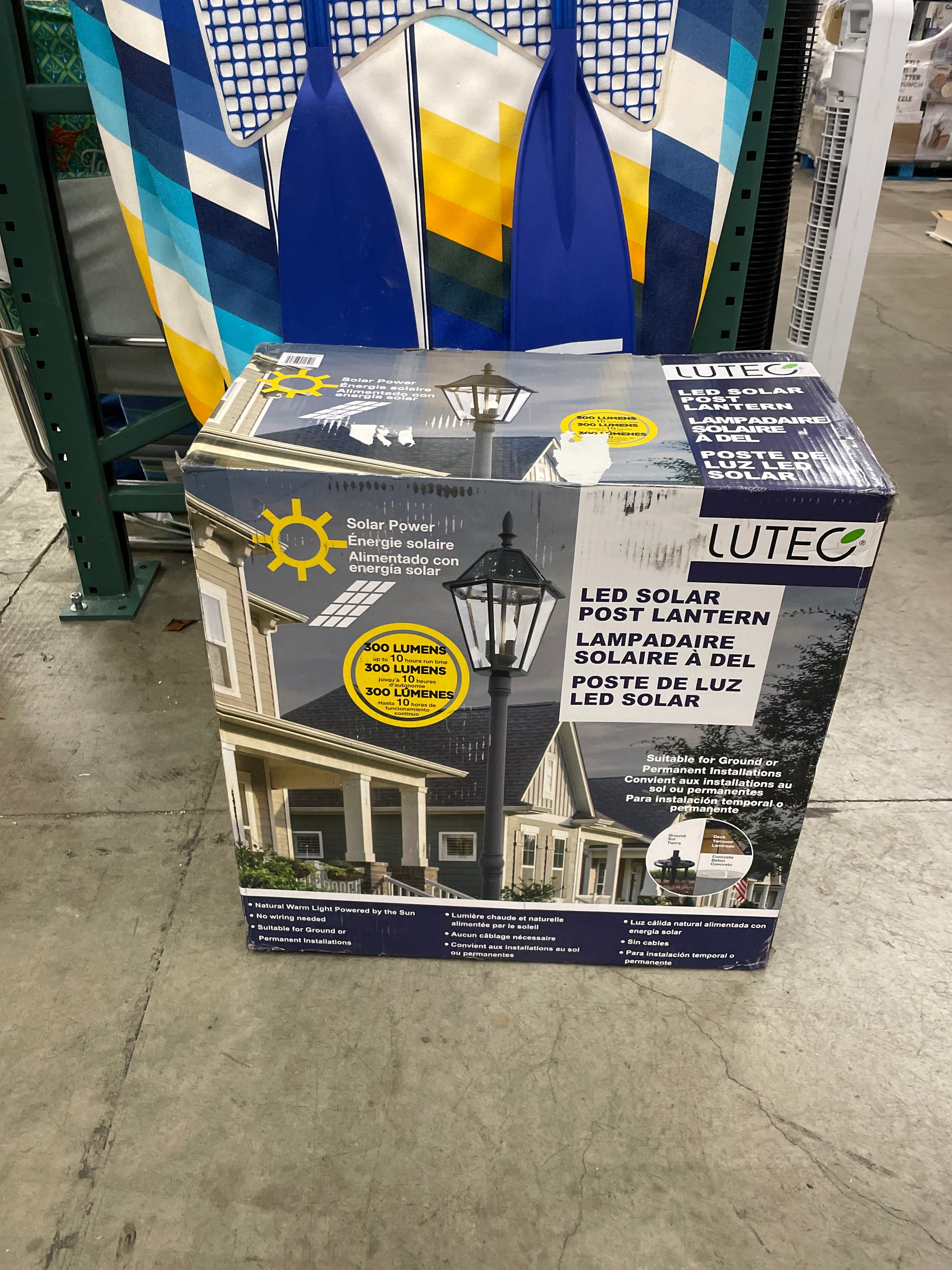 SOLAR OUTDOOR POST LIGHT - Retail $99