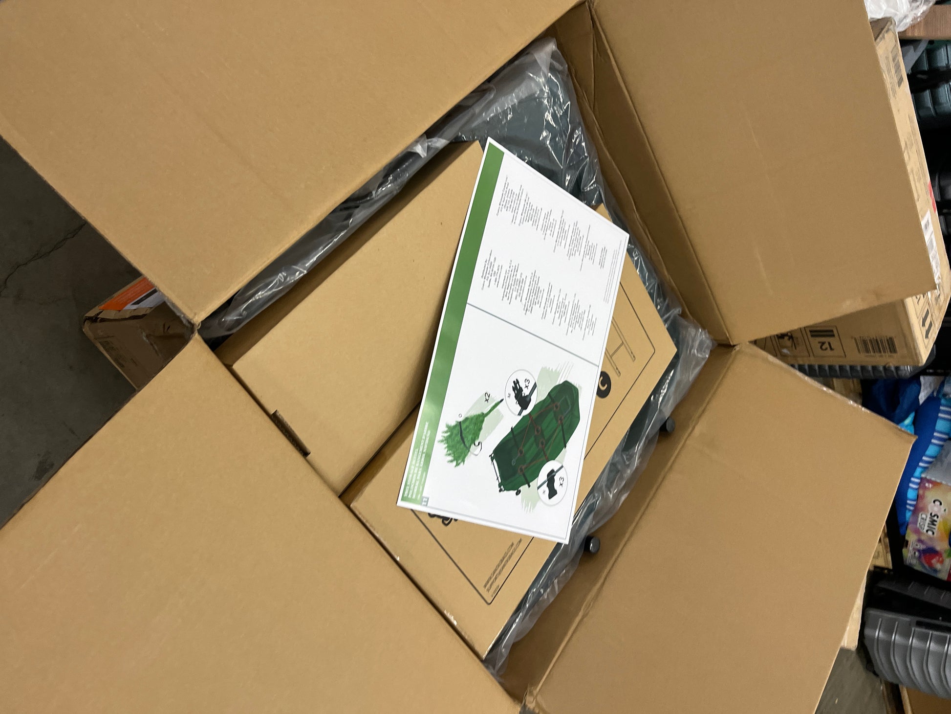 TREE STORAGE - Retail $94