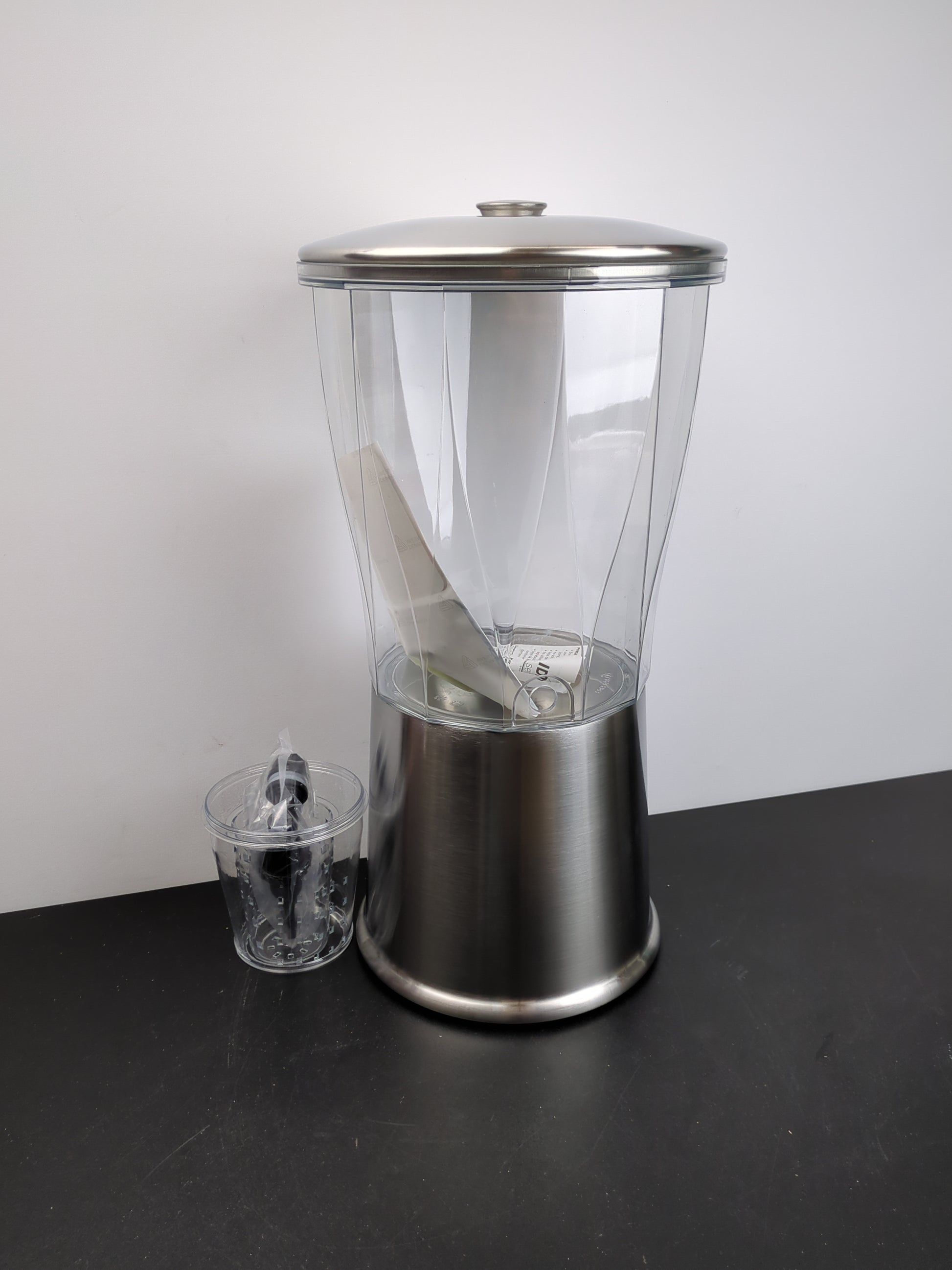 S/I INFUSER BEV DISPENSER - Retail $55