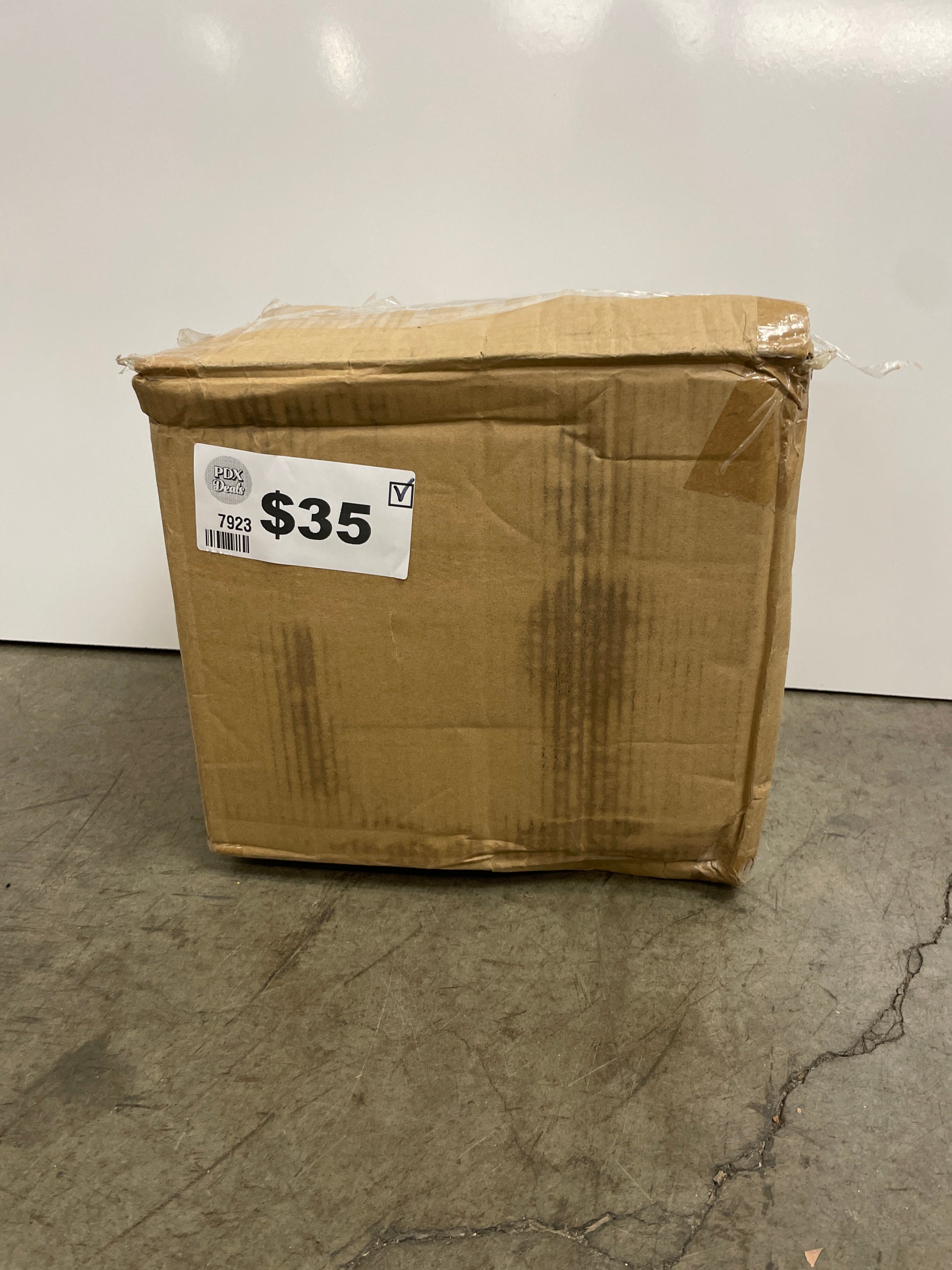 KalorikÂ® Bullet Blender Set (34 oz /15.2 oz) High-Speed Portable Fitness Blender Set with Personal Blending Cup, Grinding Cup, Seal Lids, & To-Go Lid, 1000W, Black & Stainless Steel, NBL 45545 OW - Retail $69