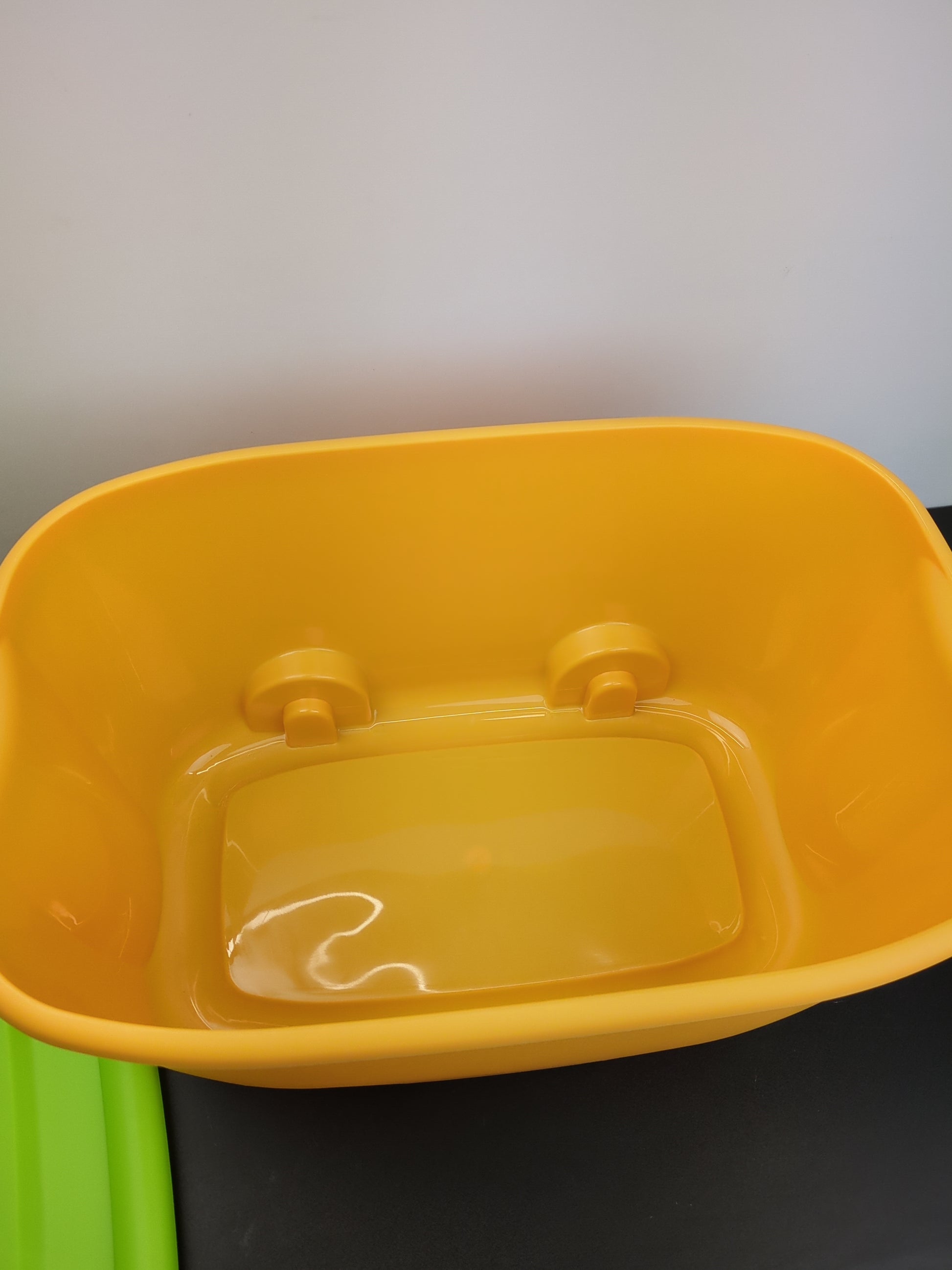 Basicwise QI003221 Stackable Toy Storage Box with Wheels, - Retail $43