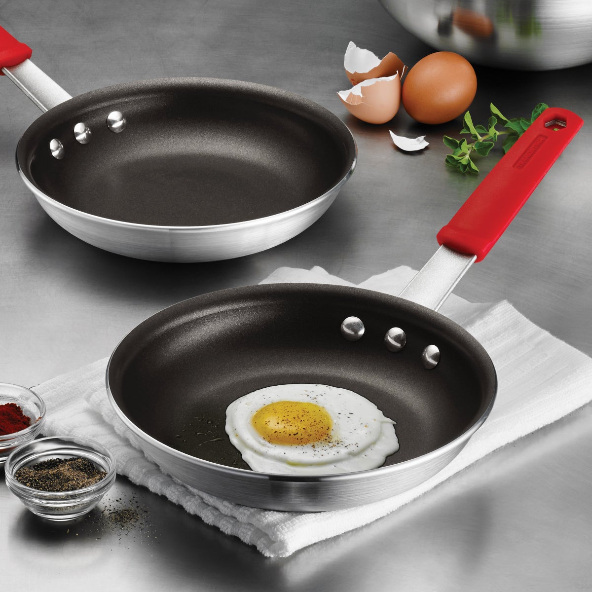 Tramontina Professional 8" Restaurant Fry Pan, Nonstick Aluminum, 2-pack