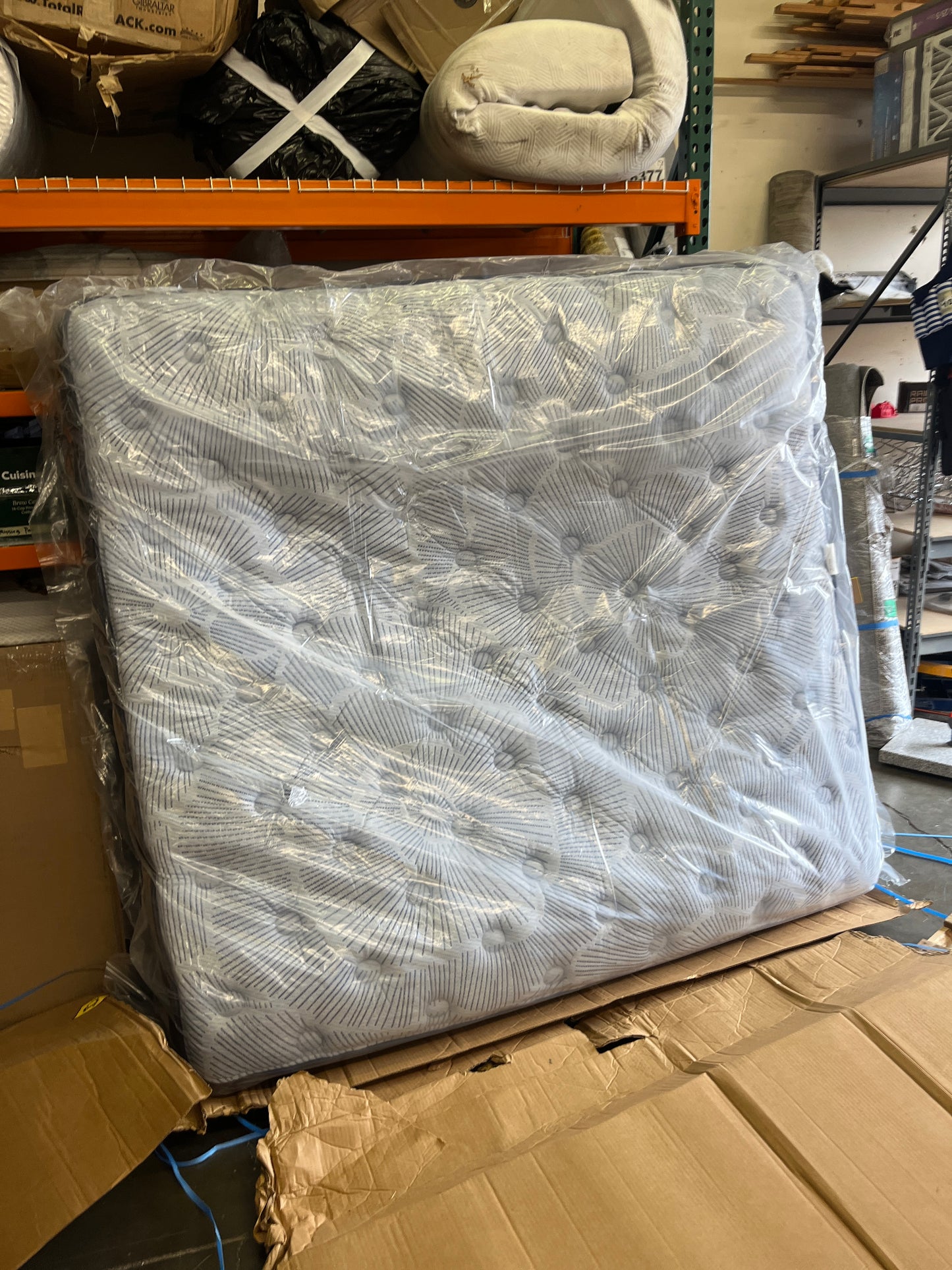 Serta Perfect Sleeper Enhanced 14.5" King Mattress - Plush Pillow Top, Cooling Gel Memory Foam, Pocket Innersprings for Motion Isolation, Edge Support, CertiPUR-US Certified - Nurture Night - Retail $1249