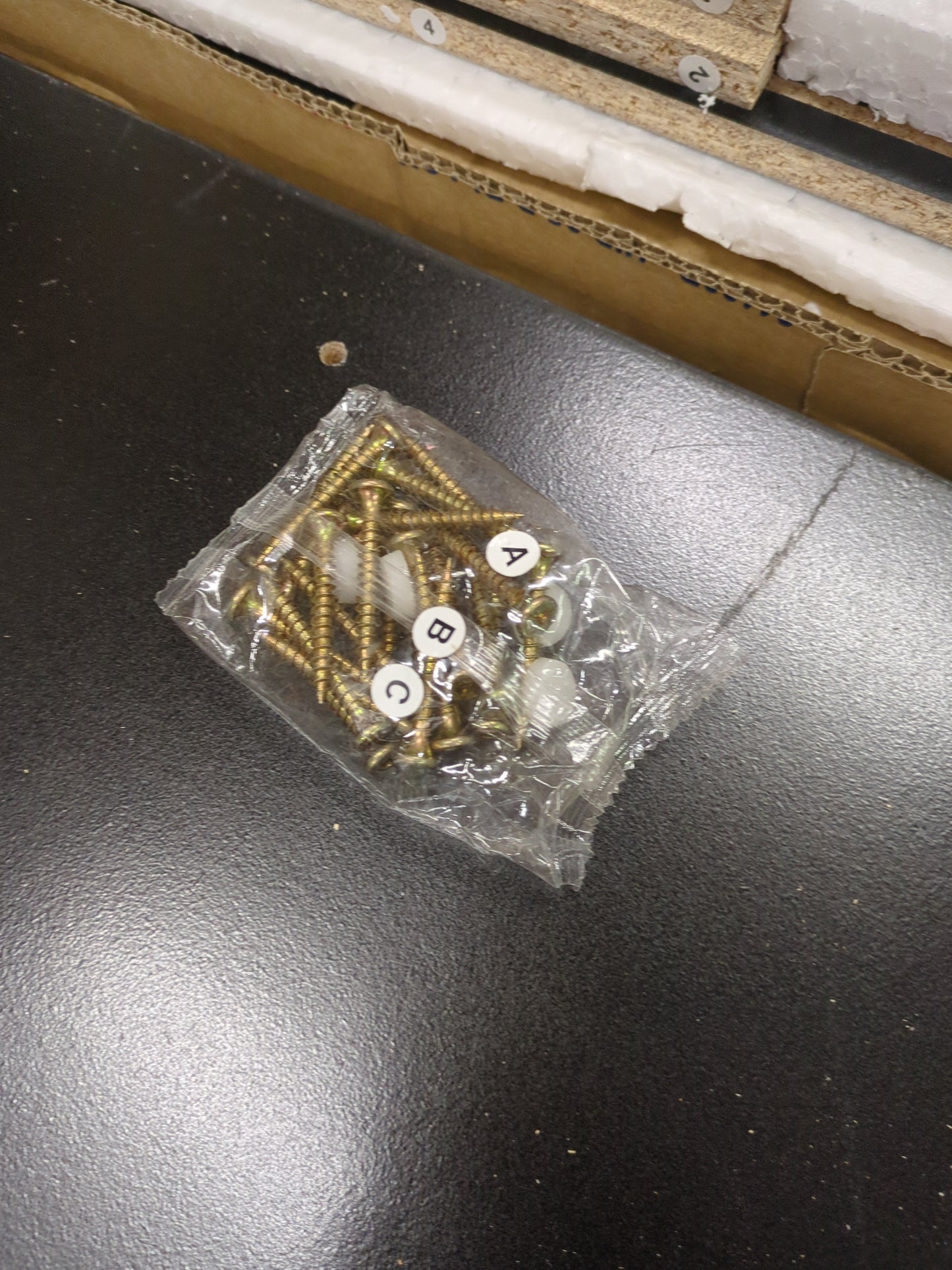 Hodedah Import 5 Shelf Bookcase, Black - Retail $79