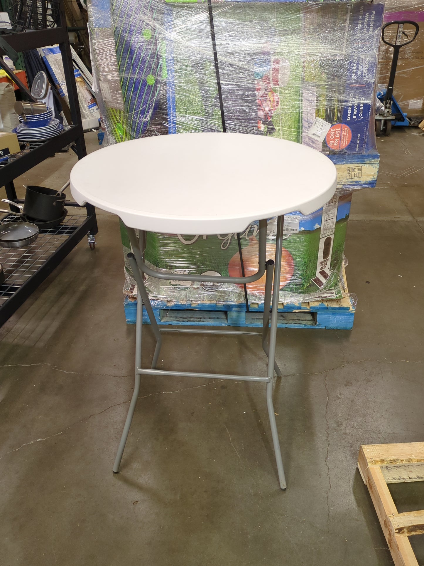 Flash Furniture Elon 2.6-Foot Round Granite White Plastic Bar Height Folding Table, Set of 1 - Retail $76