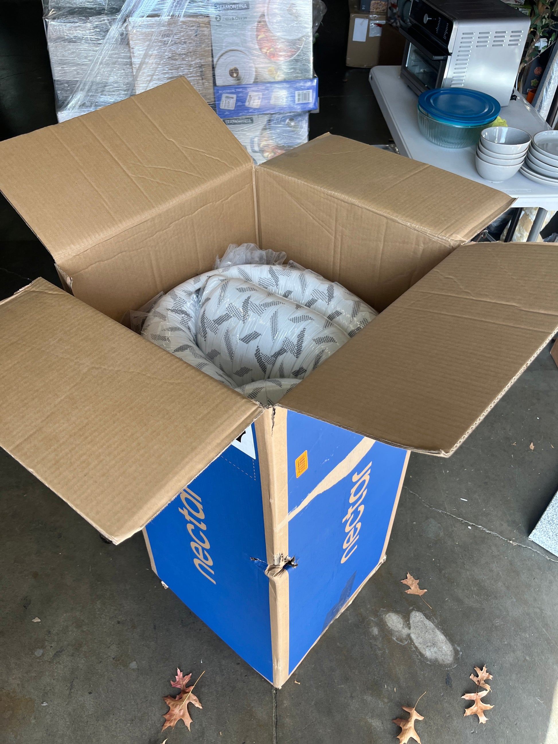 Nectar Classic 12â€ Queen Mattress (New Version) - Medium Firm - Contouring Memory Foam - Cooling Top Layer - Support & Pressure-Relief - Minimal Motion Transfer - 365-Night Trial & Forever Warranty - Retail $649