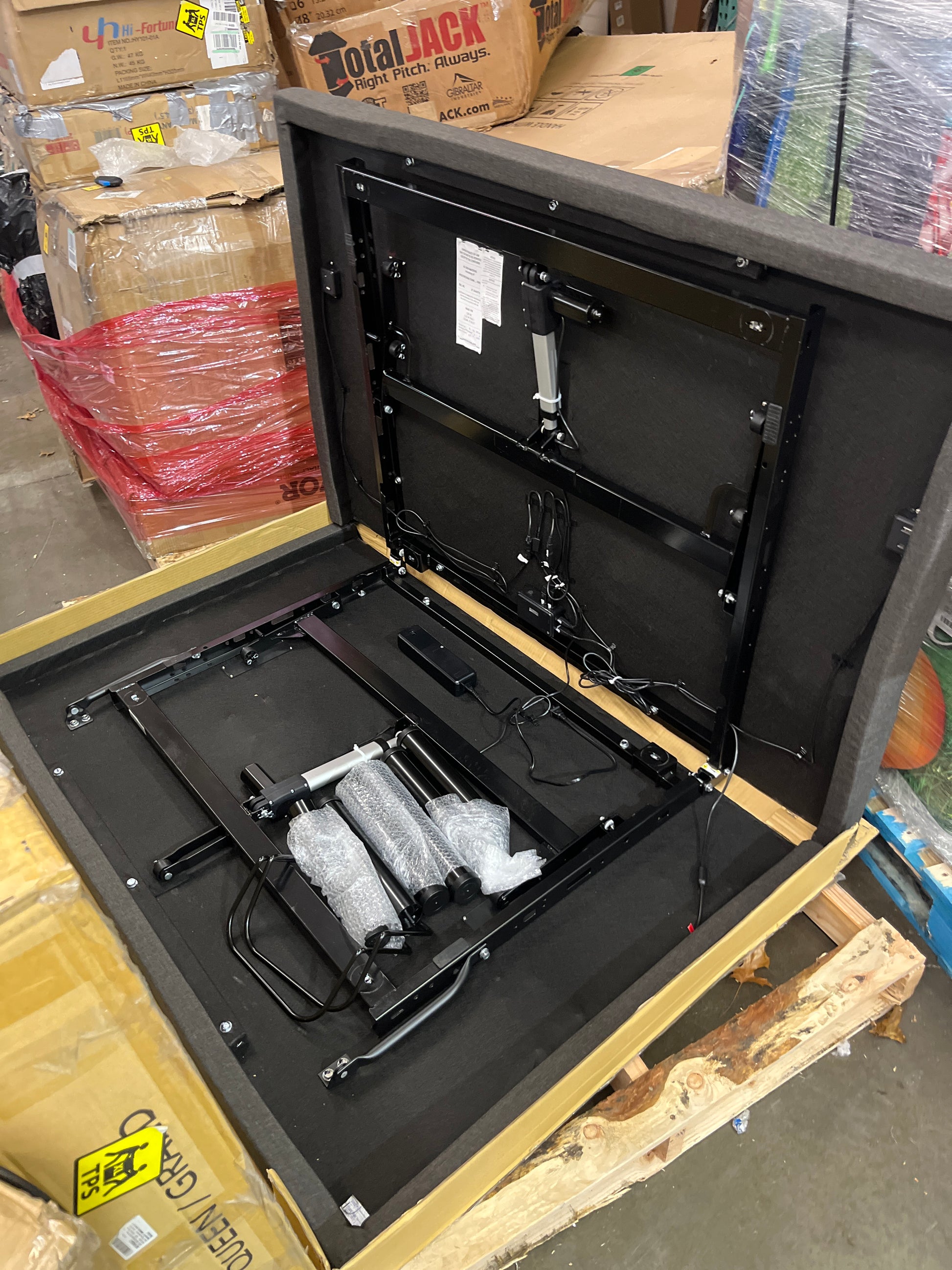 LUCID L300 Adjustable Bed Frame - Head and Foot Incline - USB - Wireless Remote - Easy 2 Person Assembly - Quiet Motor - Relax - TV - Working - Reading - Ergonomic - Electric Bed Base - Queen Size - Retail $558