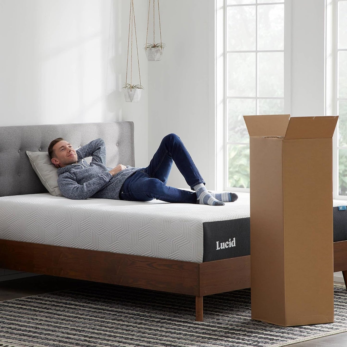 NEW - LUCID QUEEN 12 Inch Memory Foam Mattress - Medium Feel - Memory Foam Infused with Bamboo Charcoal - Gel Infusions - CertiPUR-US Certified - Breathable - Queen - Retail $449