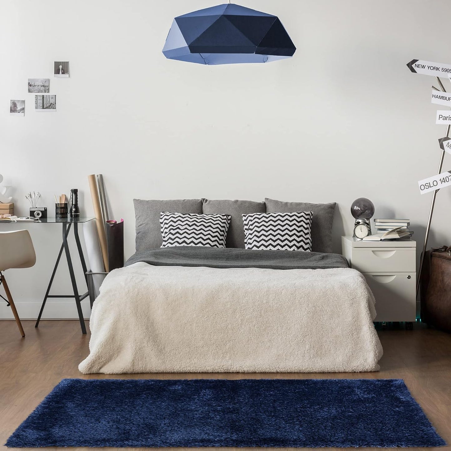 NEW - Gertmenian Plush Shag Rug | Shaggy, Fluffy Area Rug for Bedroom, Living Room, Dorm Room Decor | 4x6 Ft, Navy Blue, 20243 - Retail $27