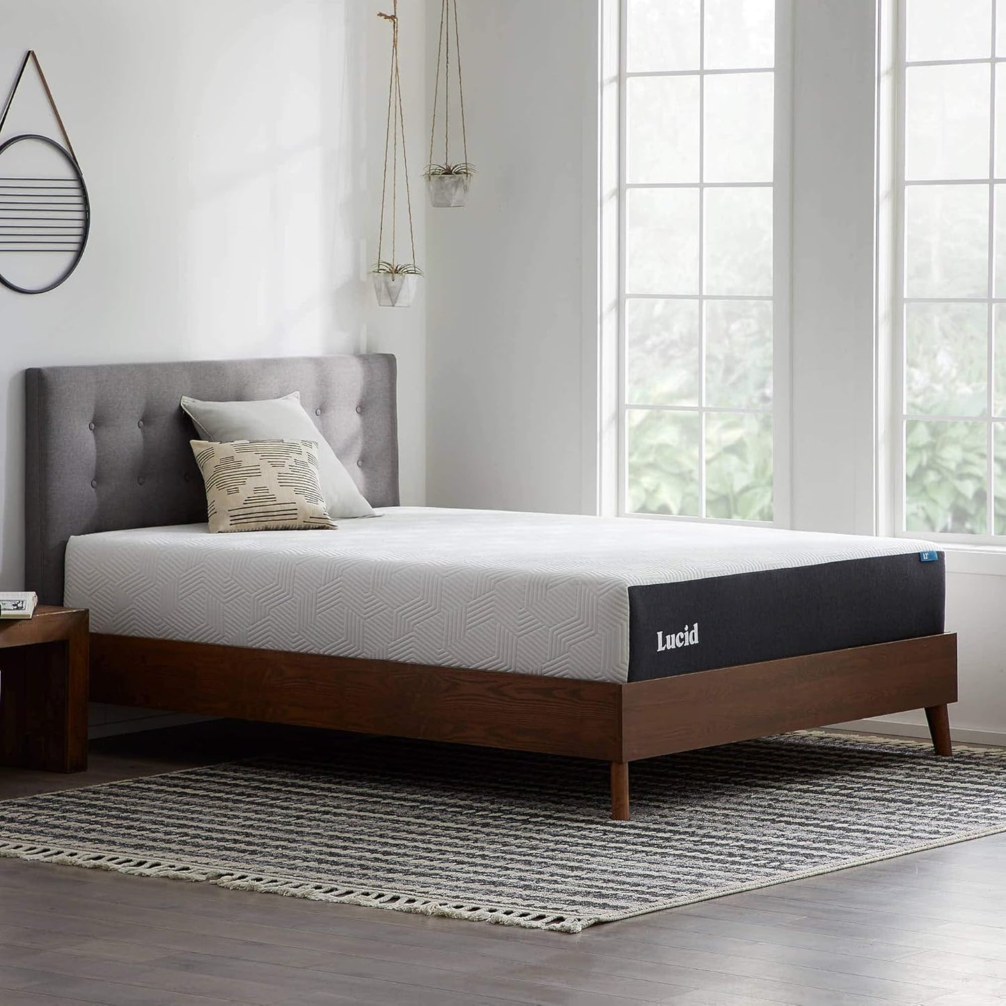 NEW - LUCID QUEEN 12 Inch Memory Foam Mattress - Medium Feel - Memory Foam Infused with Bamboo Charcoal - Gel Infusions - CertiPUR-US Certified - Breathable - Queen - Retail $449
