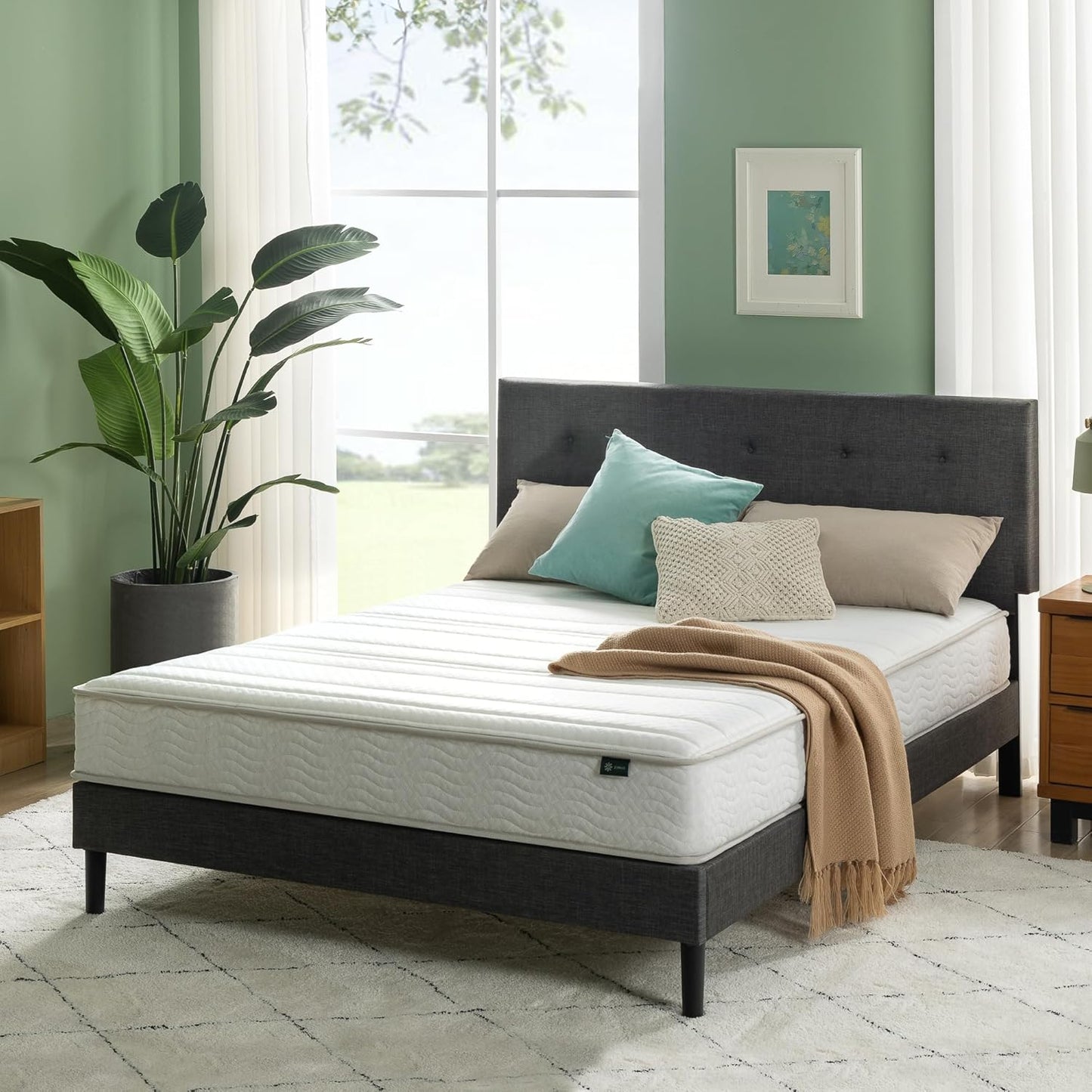 NEW - ZINUS FULL 8 Inch Foam and Spring Hybrid Mattress [New Version], Medium Firmness, Durable Support, Certified Safe Foams & Fabric, Mattress in A Box - Retail $138