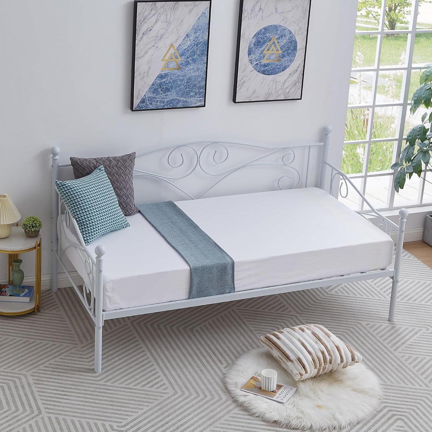 NEW - VECELO TWIN Premium Daybed Metal Bed Frame Twin Size Steel Slat Support/Strong Legs Headboard/Mattress Foundation, Multi-Functional Furniture (Classic Bed) - Retail $118