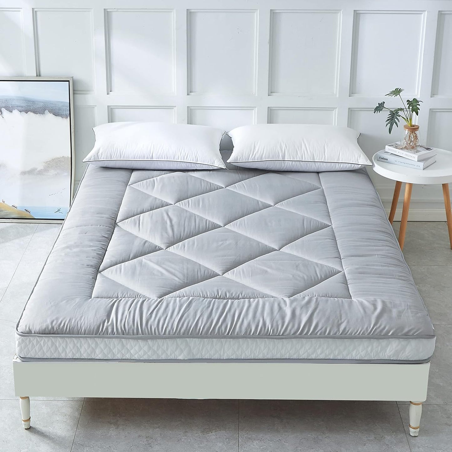 NEW - Heimorn Japanese QUEEN Floor Mattress Futon Mattress, Thicken Sleeping Mattress Foldable & Portable Roll up Camping Mattress with Dust-Proof Cover, Gray - Retail $139