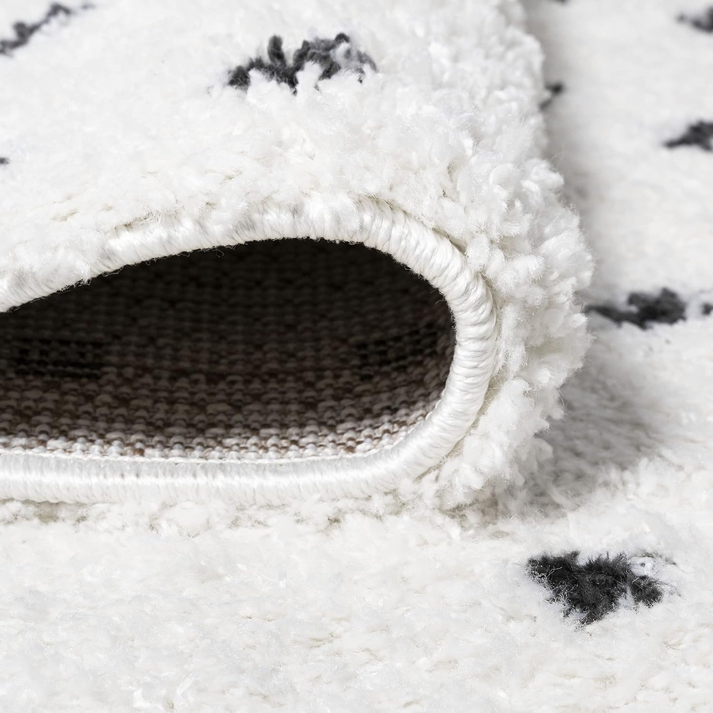 JONATHAN Y MOH400A-8 Pele Modern Geometric Shag Indoor Area-Rug Bohemian Polka Dot Easy-Cleaning Bedroom Kitchen Living Room Non Shedding, 8 X 10, White/Black - Retail $101