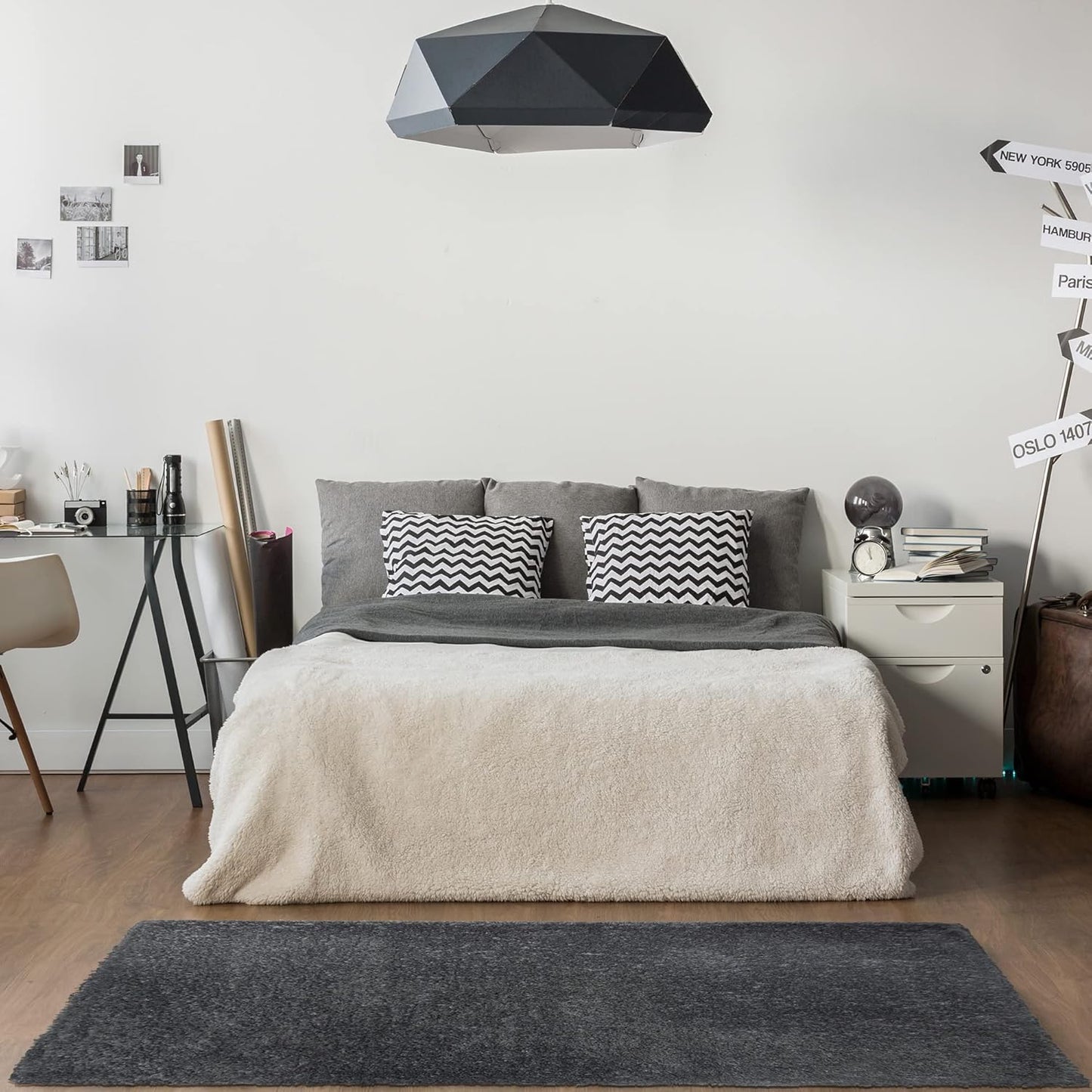 NEW - Gertmenian Plush Shag Rug | Shaggy, Fluffy Area Rug for Bedroom, Living Room, Dorm Room Decor | 4x6 Ft, Dark Gray, 20241 - Retail $23