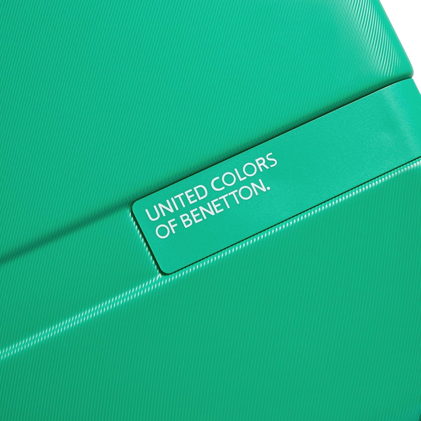 United Colors of Benetton Now Hardside Luggage with Spinner Wheels, Green, 3 Piece Set 19/23/27 Inch - Retail $390