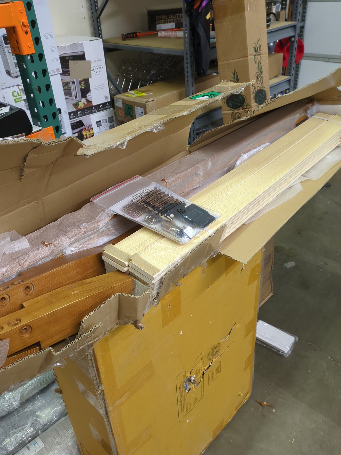 Mellow Naturalista Classic - 12 Inch Solid Wood Platform Bed with Wooden Slats, No Box Spring Needed, Easy Assembly, Full, Natural Pine - Retail $140