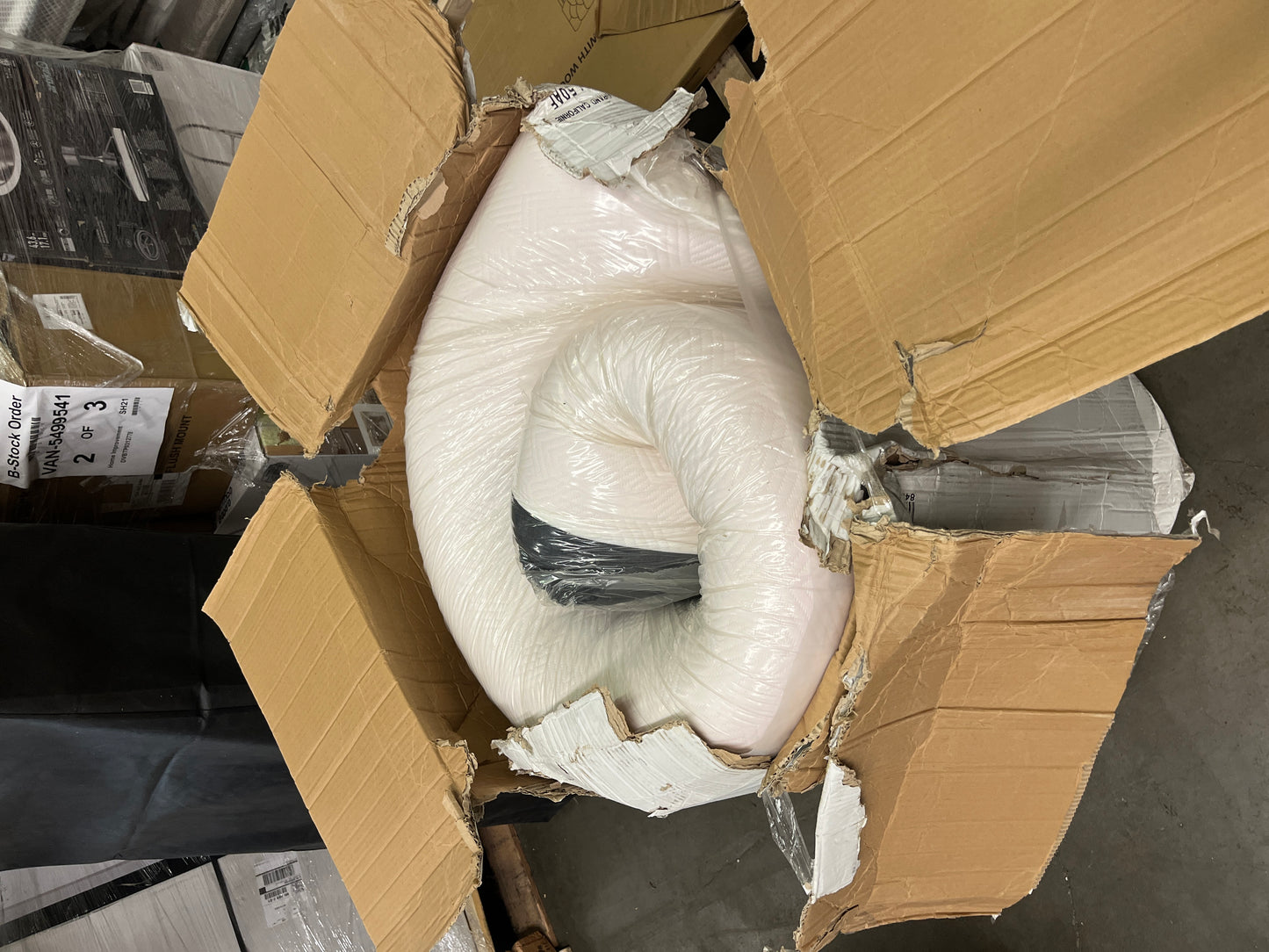 LUCID 14 Inch Memory Foam Mattress - Plush Feel - Memory Foam Infused with Bamboo Charcoal and Gel - Temperature Regulating - Pressure Relief - Breathable - Premium Support - California King Size - Retail $649