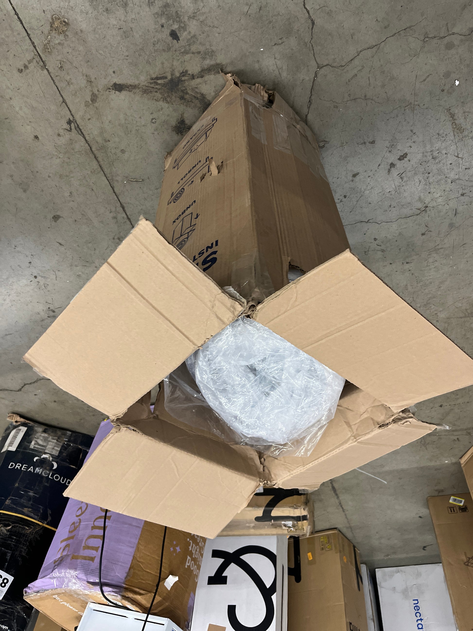 NEW - LUCID QUEEN 12 Inch Memory Foam Mattress - Medium Feel - Memory Foam Infused with Bamboo Charcoal - Gel Infusions - CertiPUR-US Certified - Breathable - Queen - Retail $449