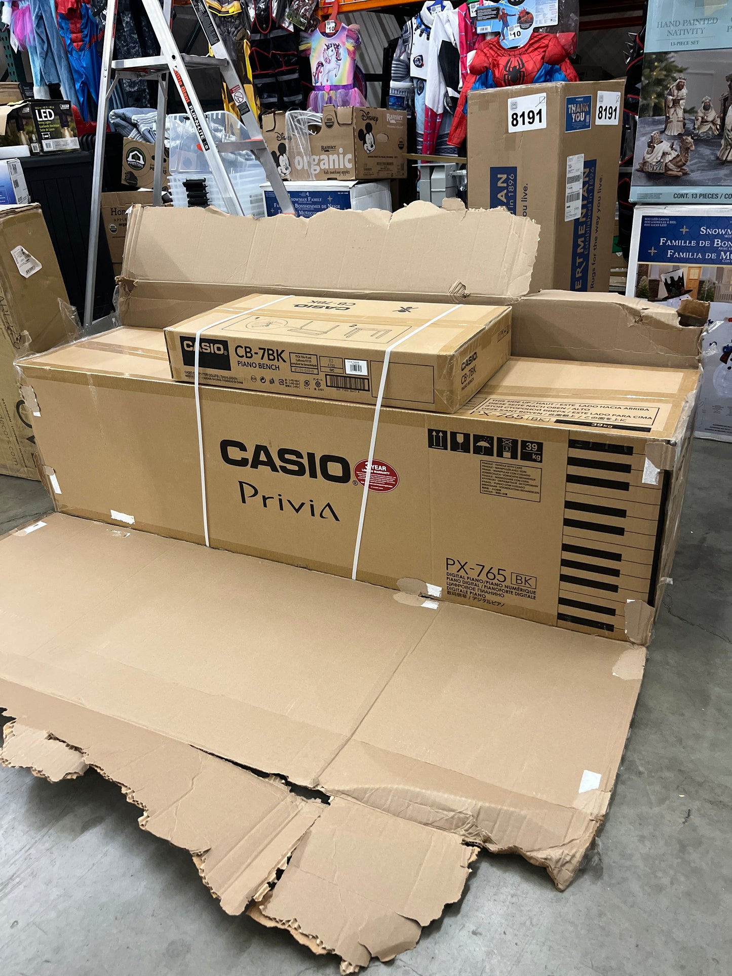 CASIO 88KEY DIGITAL PIANO - Retail $849