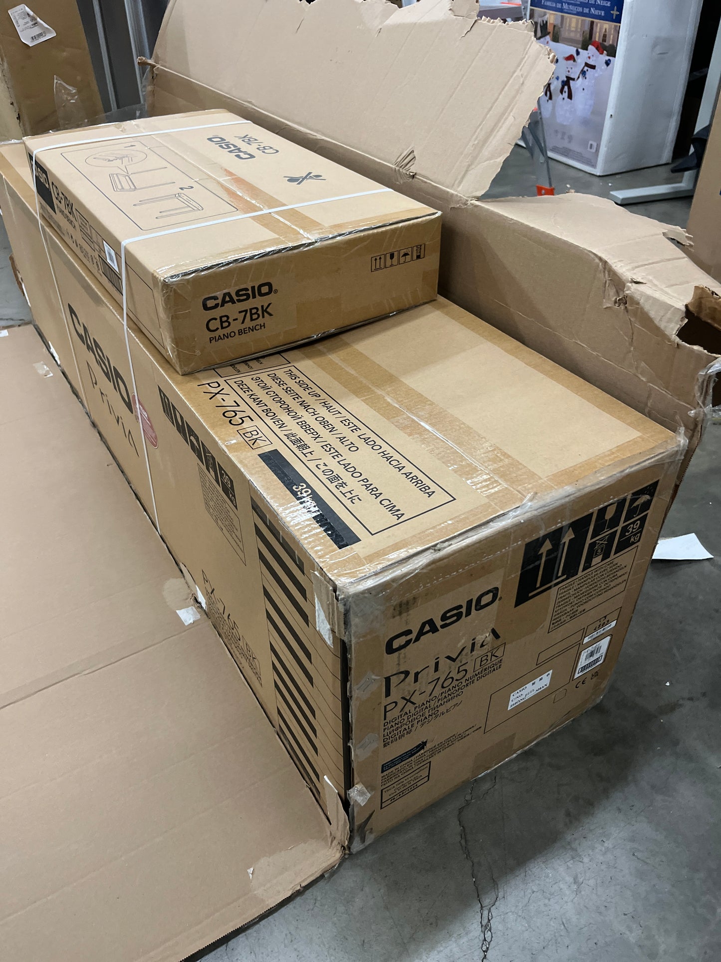 CASIO 88KEY DIGITAL PIANO - Retail $849