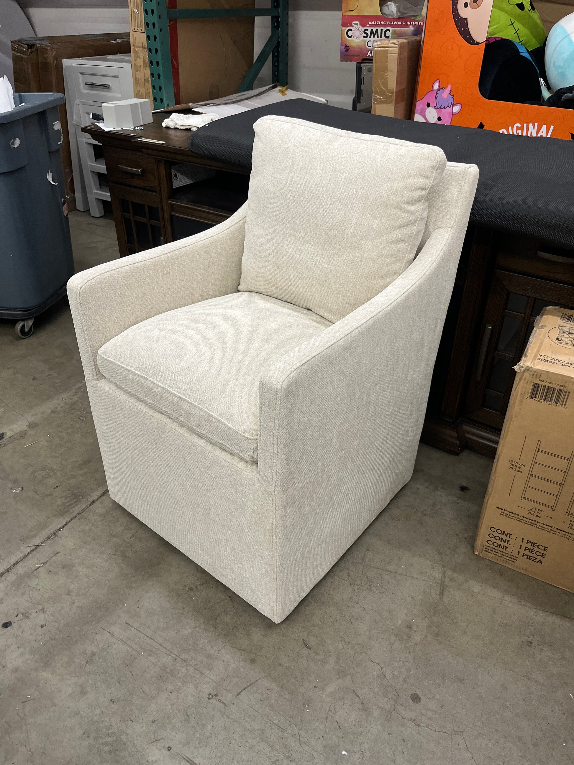 KISLOT Upholstered Dining Chairs with Casters Modern Accent Armchair with Rollers for Diningroom Bedroom Livingroom Reading Room - Retail $444