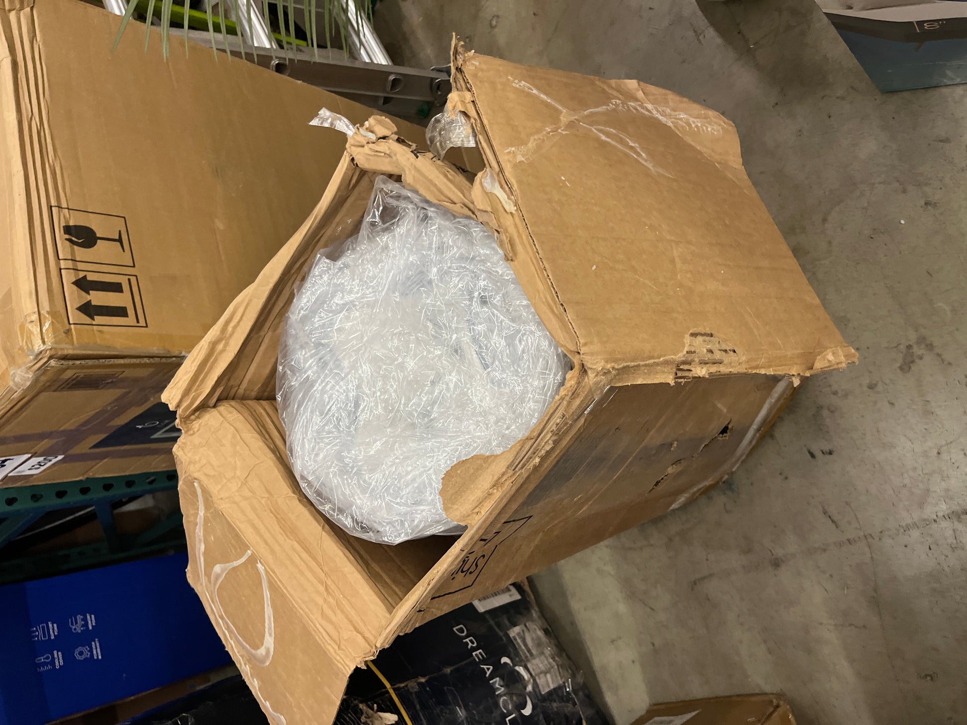 Signature Design by Ashley Twin Size Chime 10 Inch Medium Firm Hybrid Mattress with Cooling Gel Memory Foam - Retail $179