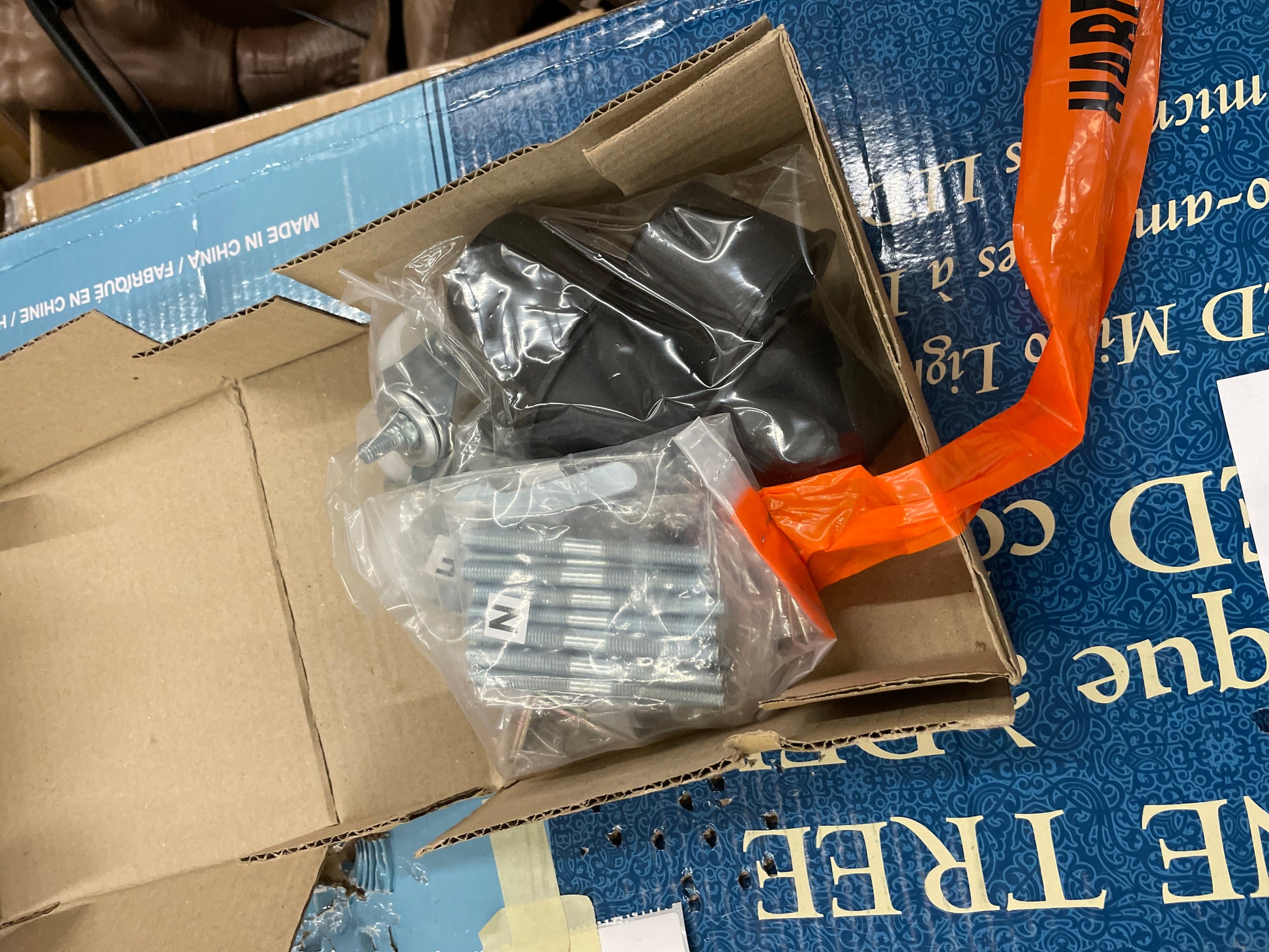 YITAHOME 55" Convertible Sofa Bed, Velvet Sleeper Sofa with Pull-Out Bed, 3-in-1 Futon Couch with Reclining Backrest and Side Pocket, Modern Loveseat for Living Room, Grey, Full Size - Retail $329