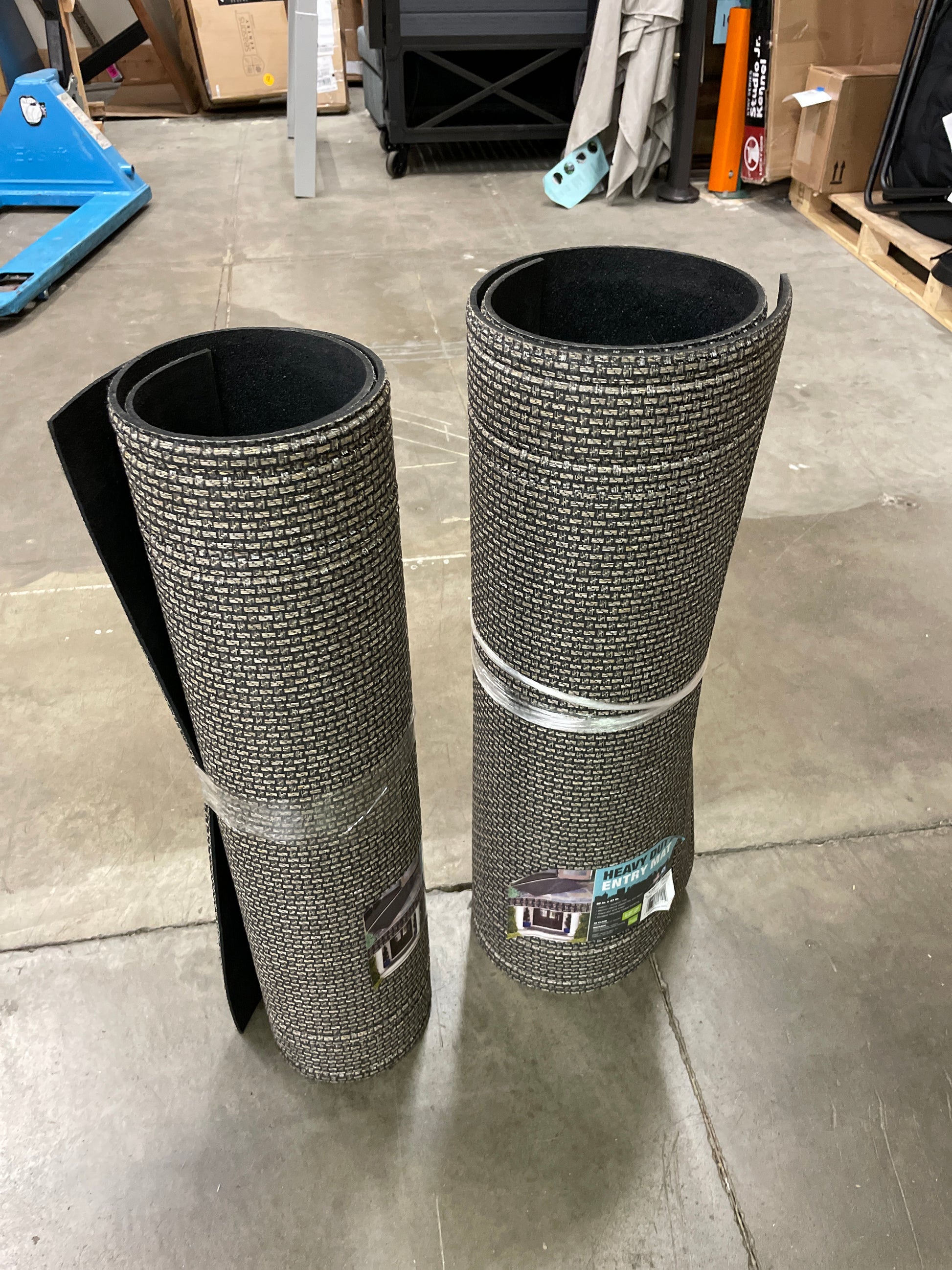 Costco - Apache Mills Manhattan Entrance Mat, Indoor/Outdoor, 30" X 47", Brown - Retail $15 Default Title