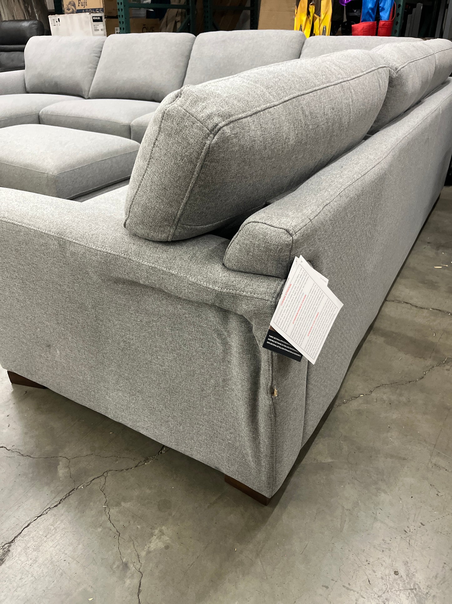NEW / dmg - Thomasville Langdon Fabric Sectional with Chaise and Storage Ottoman, Gray - Retail $1999