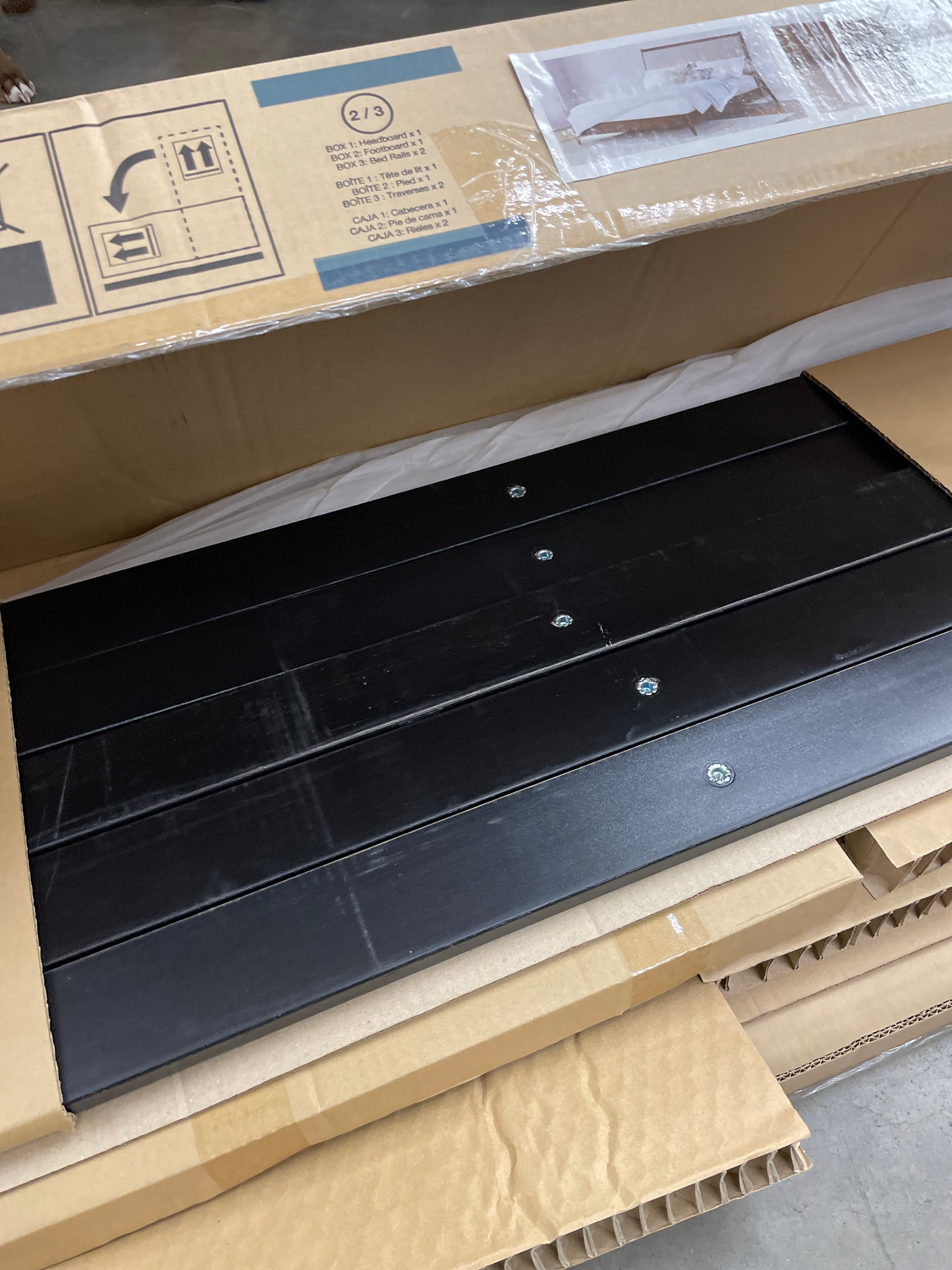 WESTON PARK KING BED - Retail $999